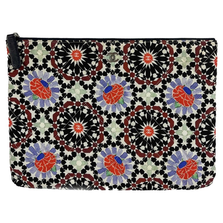 CHANEL 2014 Dubai Quilted Multicolor Flower Limited Edition Clutch at