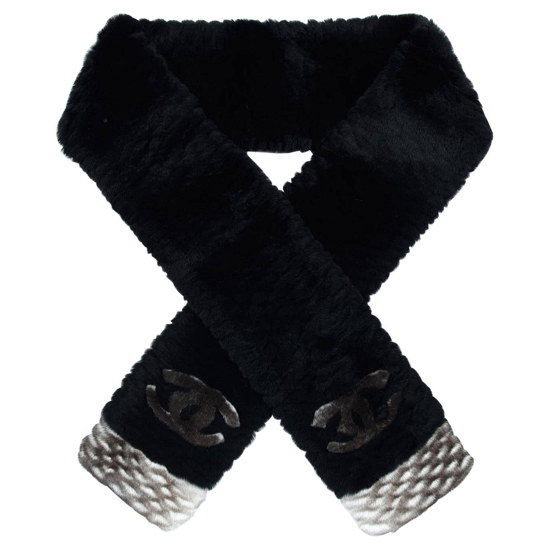 Chanel 2014 Icónico Negro Elegante Orylag Conejo Piel CC Bufanda Bufanda Invierno Wrap