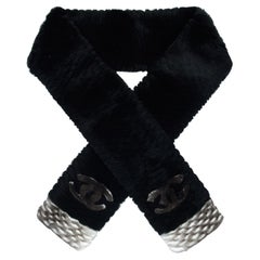 Chanel Étole emblématique écharpe d'hiver 2014 emblématique en fourrure de lapin Orylag noire