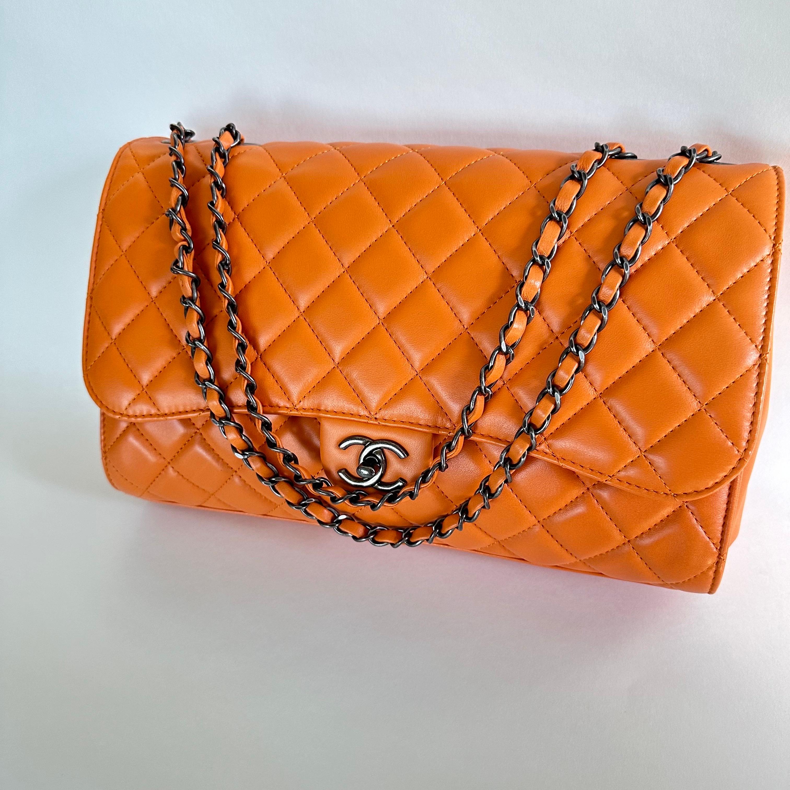 Chanel 2014 Mandarin Orange Caviar Expandable 2in1 Shopper Drawstring Flap Bag For Sale 8