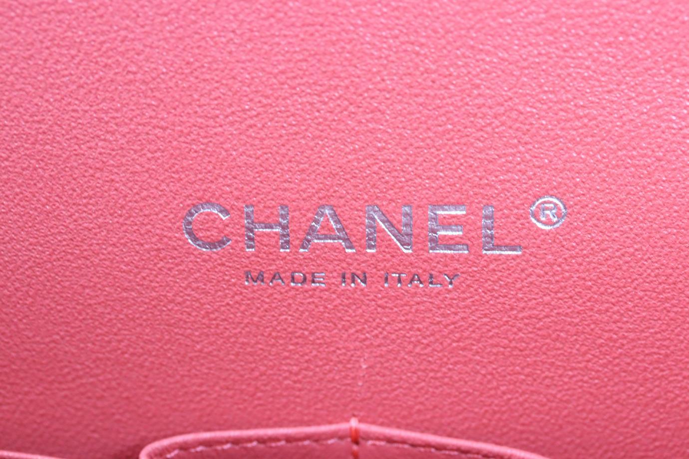 Chanel 2014 Maxi Classic Gesteppte Matte Kaviar Leder Doppelte Klappe Umhängetasche im Angebot 5