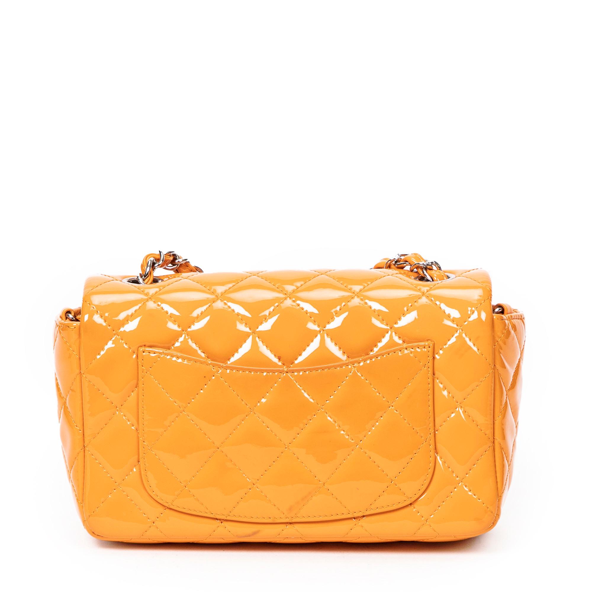 Chanel 2014 Orange Patent Leather Mini Single Flap Bag In Good Condition For Sale In Atlanta, GA
