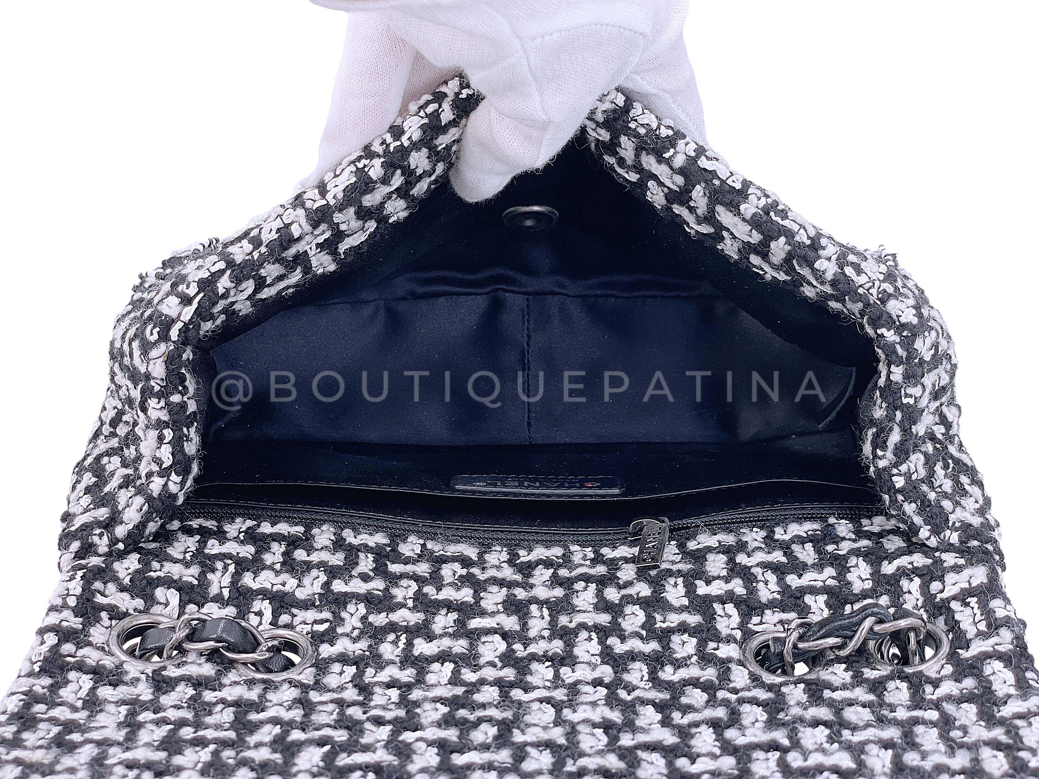 Chanel 2014 Paris-Dallas Métiers d'Art Tweed Beaded Fringe Flap Bag RHW 67934 For Sale 9