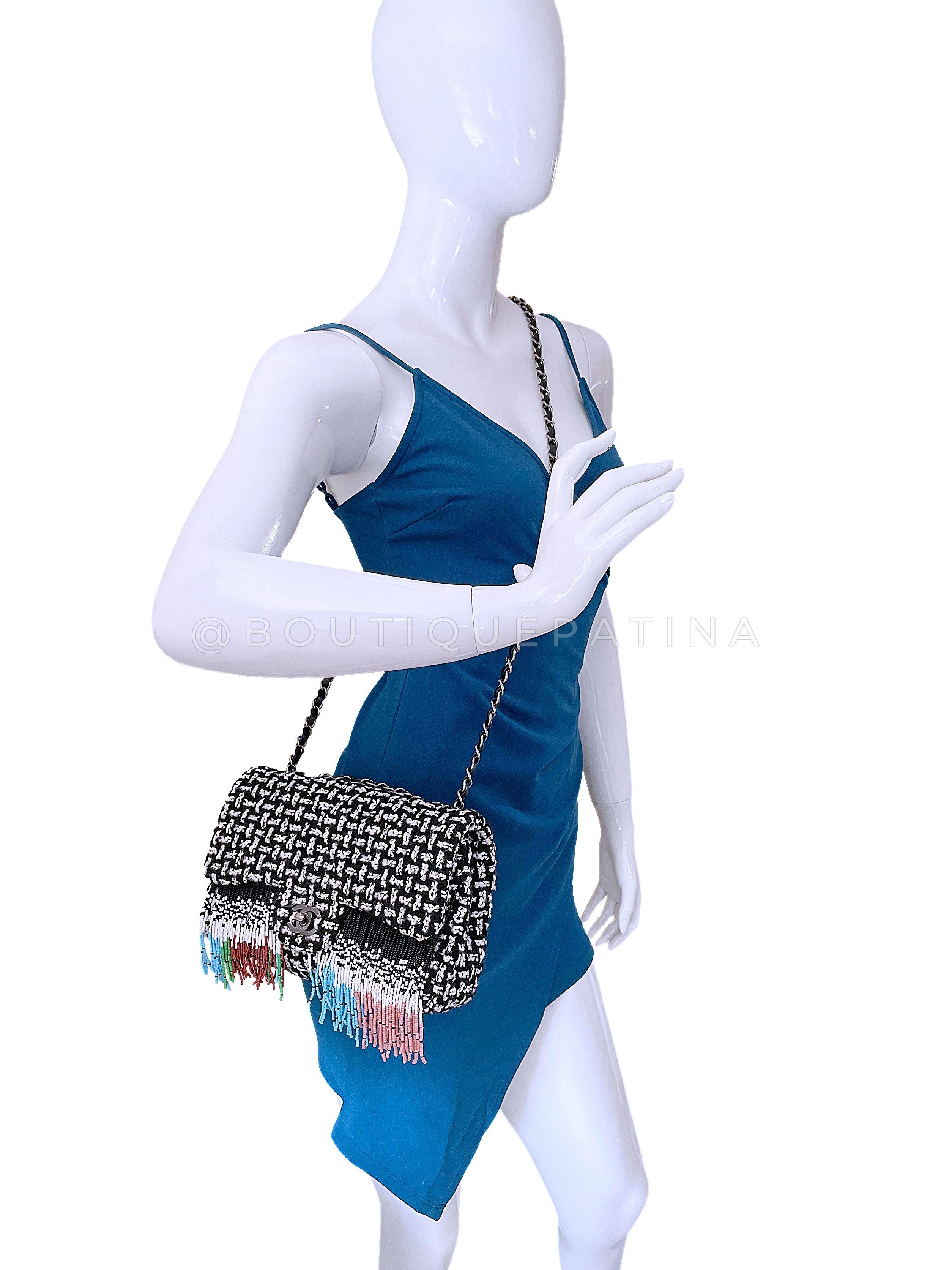 Chanel 2014 Paris-Dallas Métiers d'Art Tweed Beaded Fringe Flap Bag RHW 67934 For Sale 12