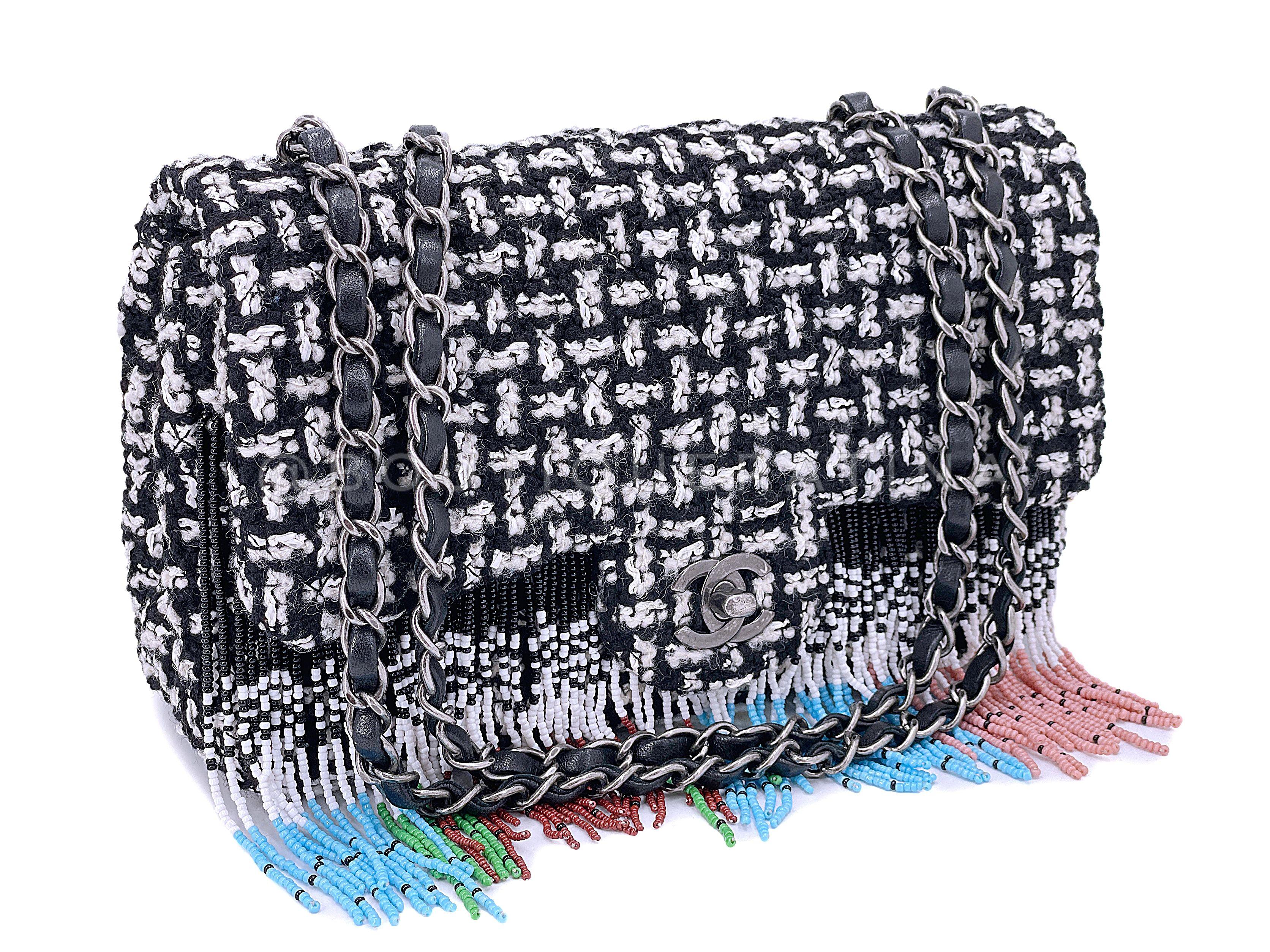 Chanel 2014 Paris-Dallas Métiers d'Art Tweed Beaded Fringe Flap Bag RHW 67934 In Excellent Condition For Sale In Costa Mesa, CA