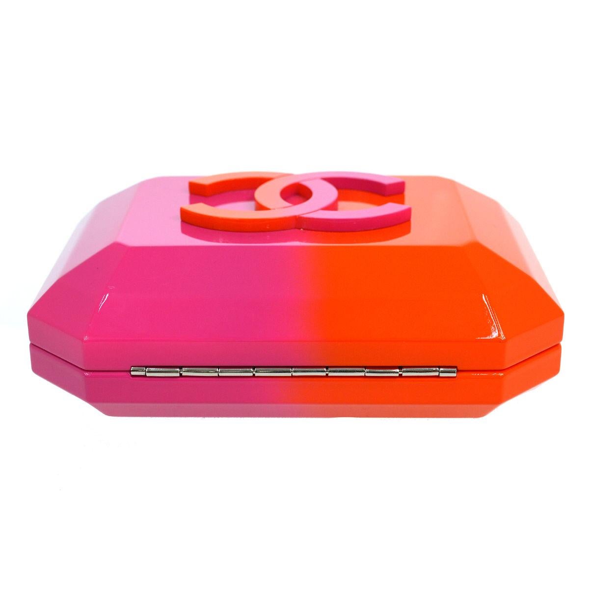 Chanel 2014 Rare Runway Pink Ombre Resin Plexiglass Brick Clutch Minaudière For Sale 5