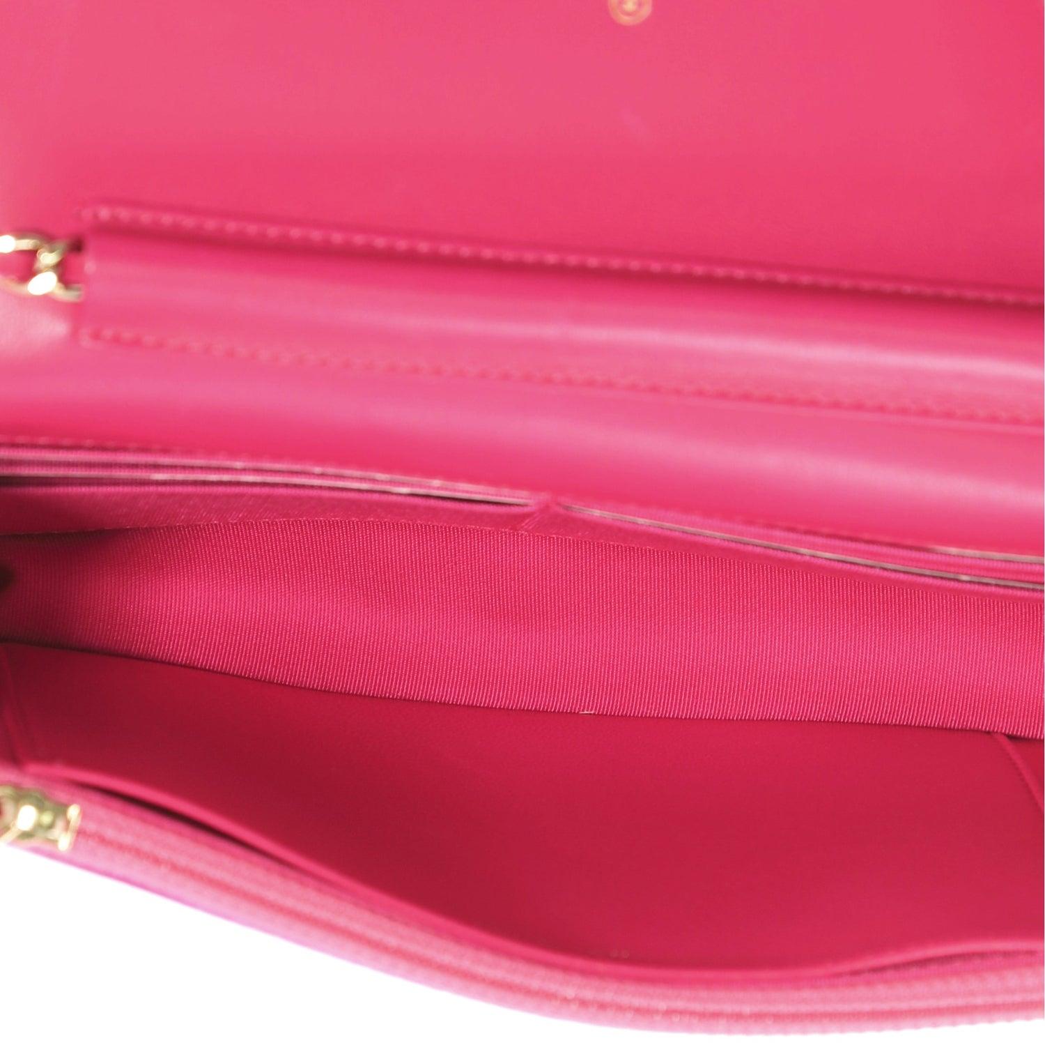 Chanel 2014 Samt Neonrosa Brieftasche an Kette WOC Crossbody Klappentasche im Angebot 1