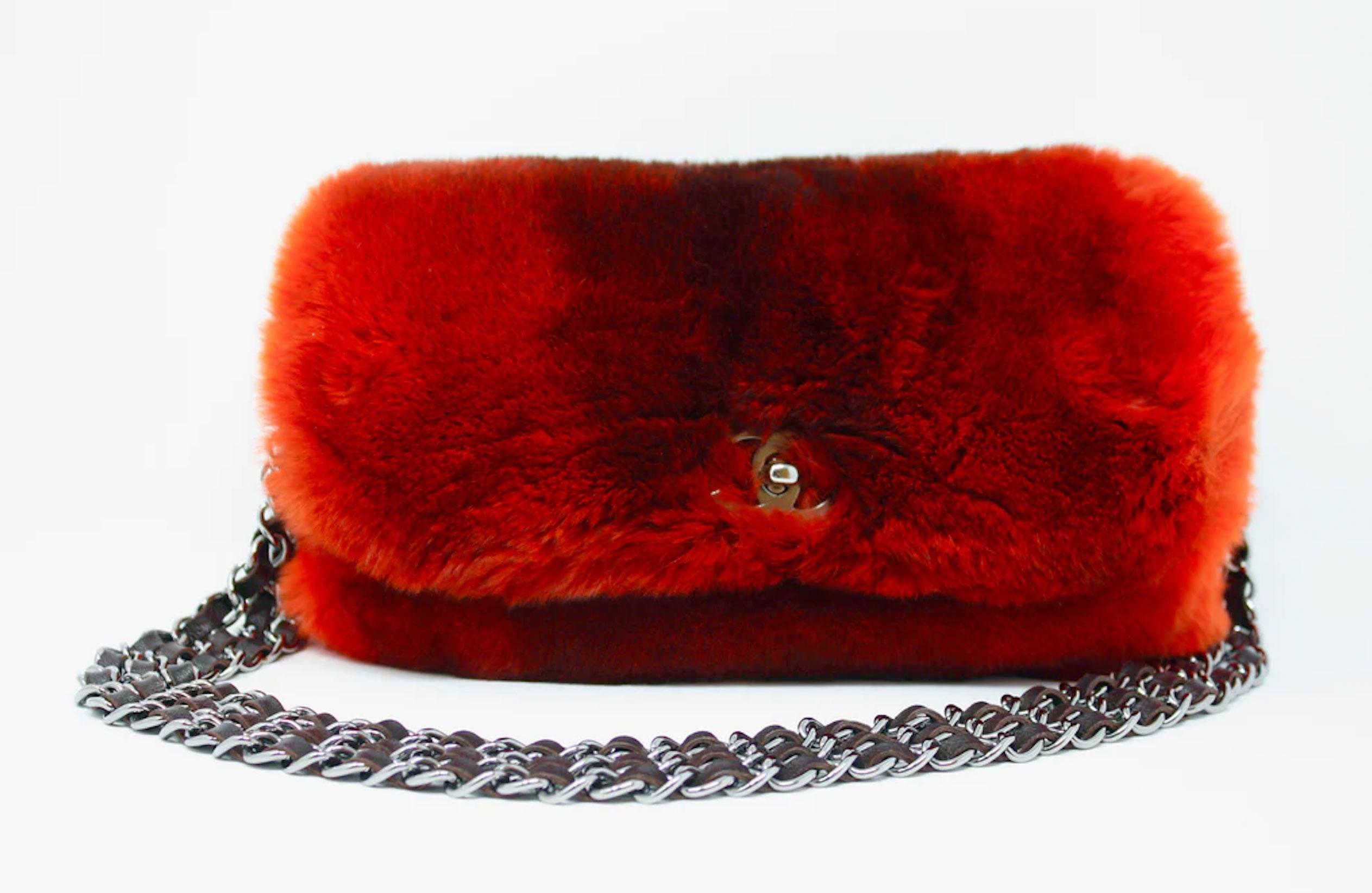 Chanel 2014 Vintage Classic Classic Ombre Triple Chain Flap Orange Fur Baguette In Good Condition For Sale In Miami, FL