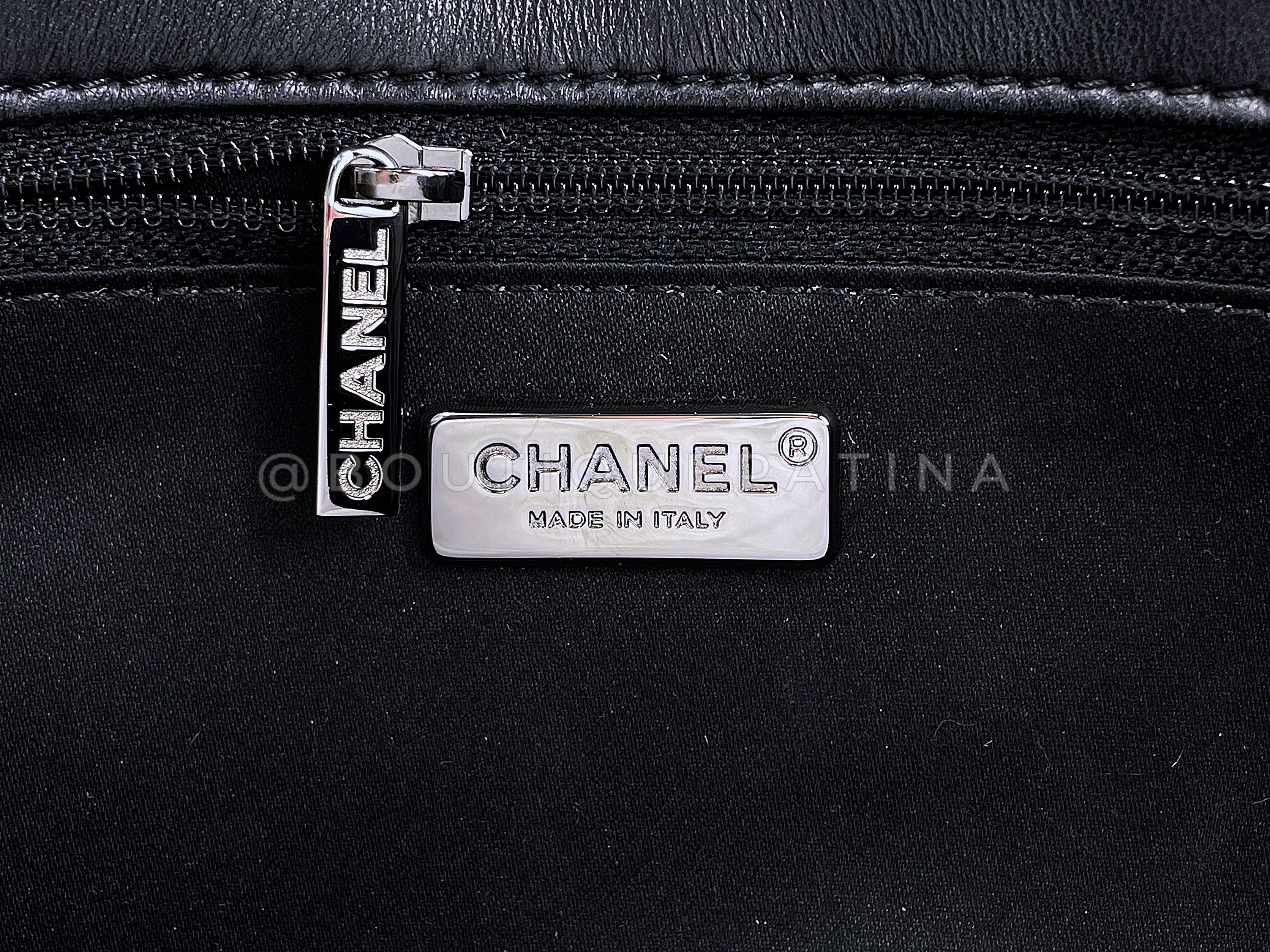 Chanel 2015 Black Silver Quilted Sequin Medium Classic Flap Bag 67572 For Sale 7