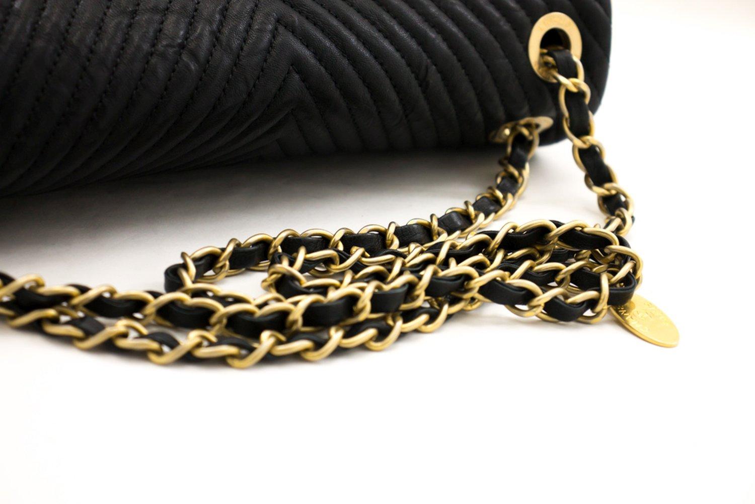 Chanel 2015 Chevron V-Stitch Leather Chain Flap Shoulder Bag 8