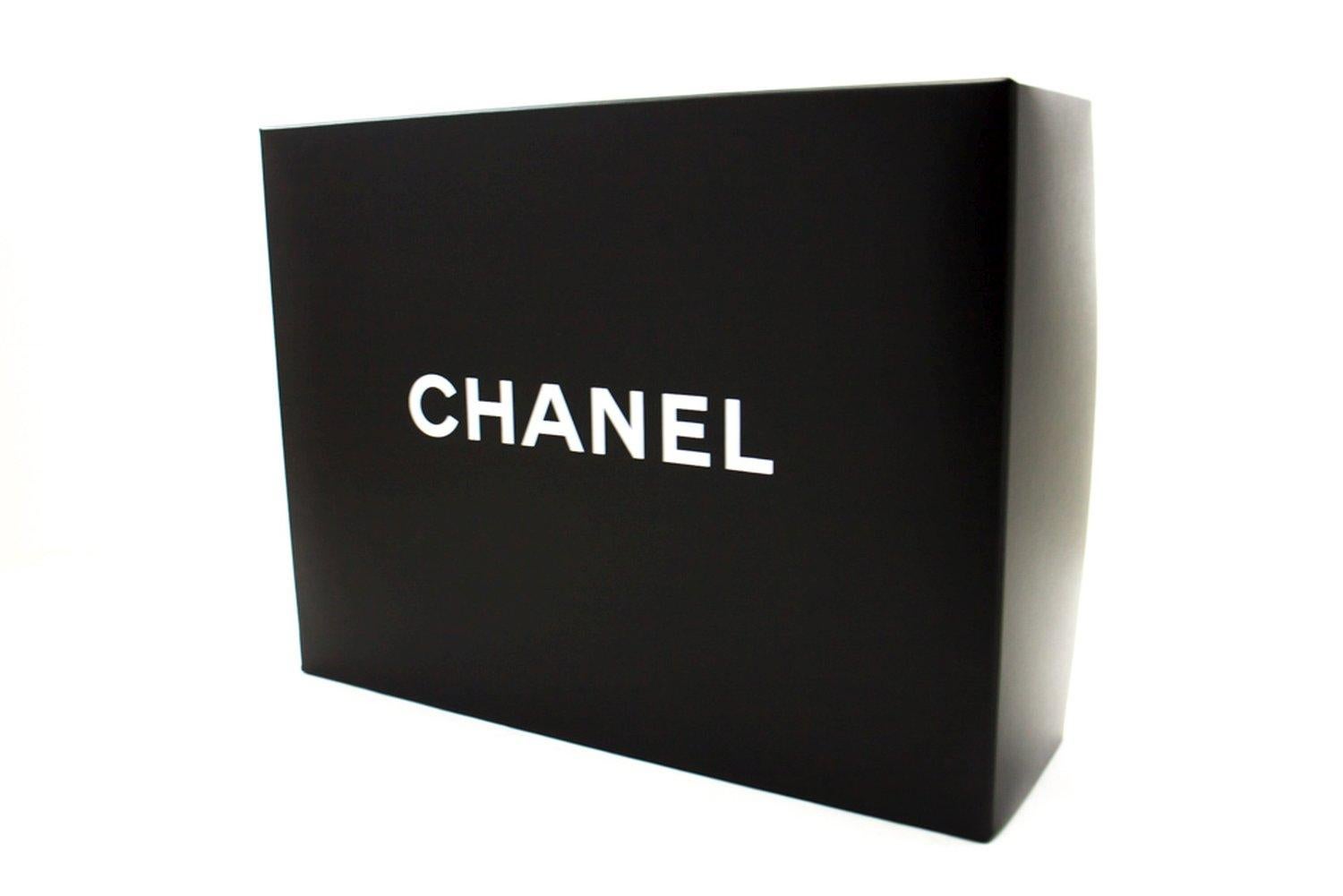 Chanel 2015 Chevron V-Stitch Leather Chain Flap Shoulder Bag 13