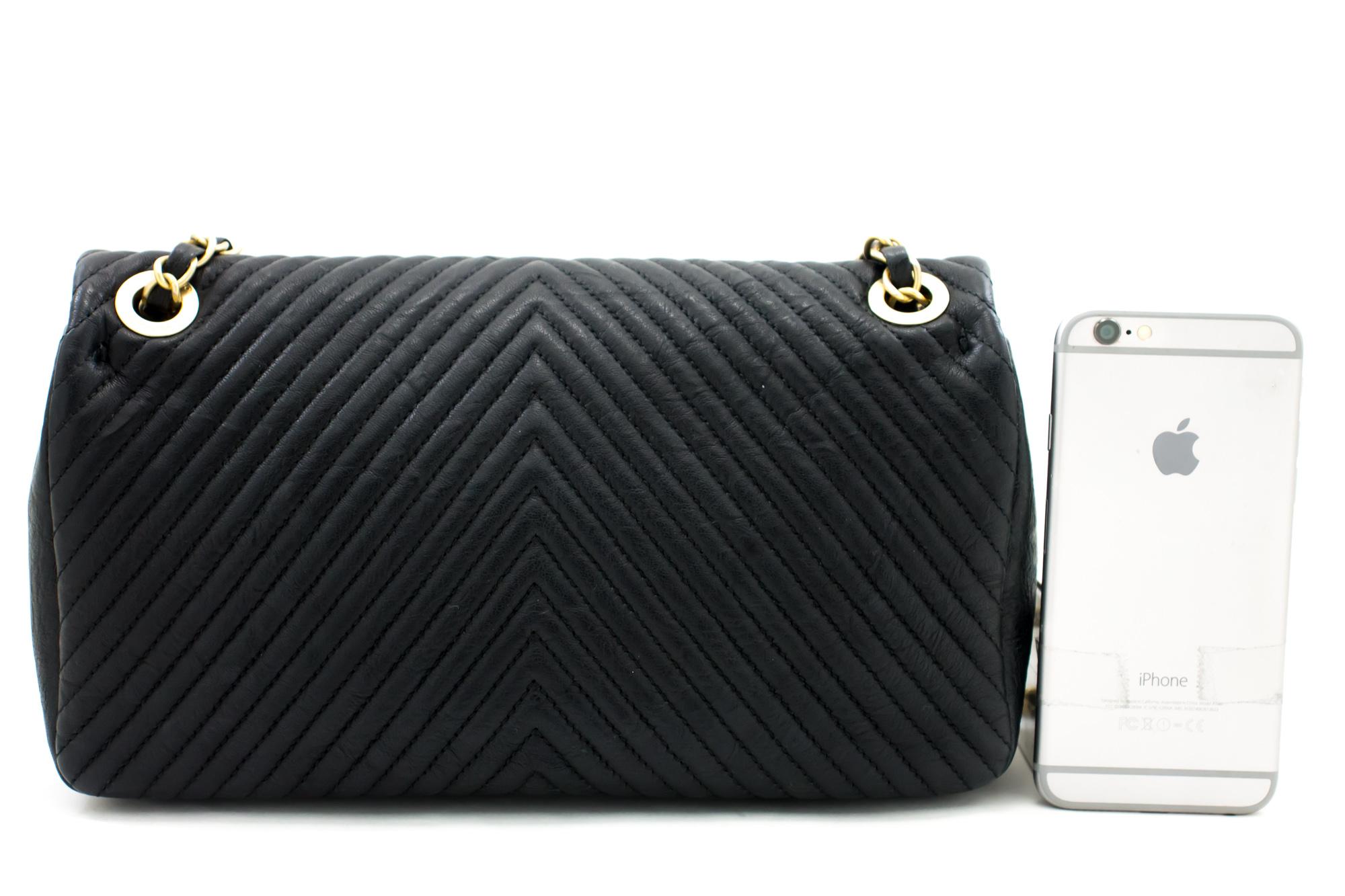 Black Chanel 2015 Chevron V-Stitch Leather Chain Flap Shoulder Bag