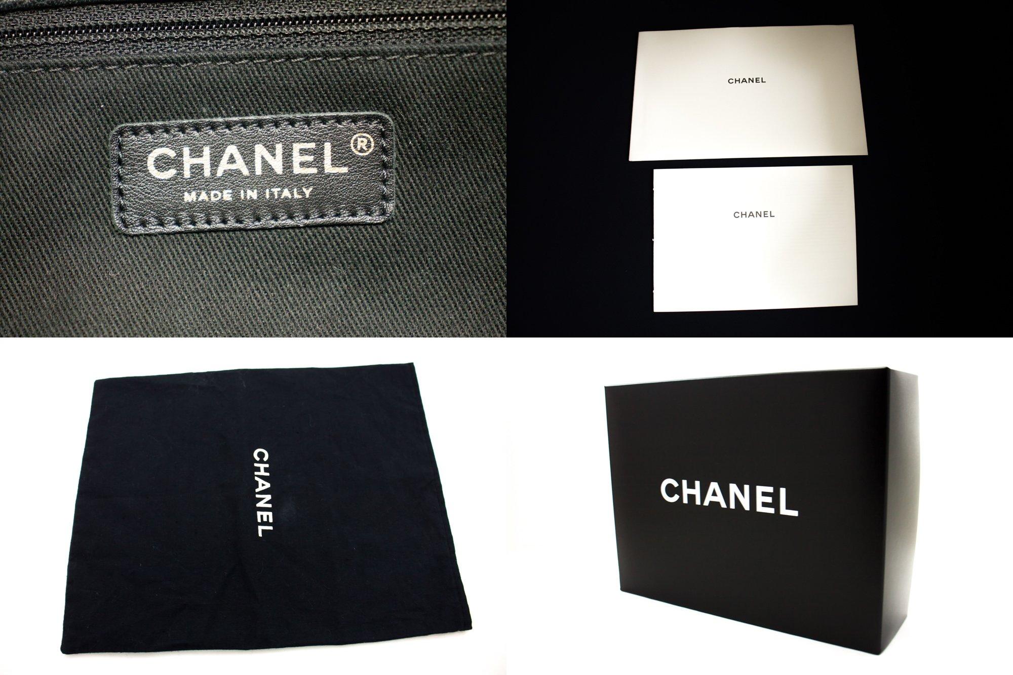 Chanel 2015 Chevron V-Stitch Leather Chain Flap Shoulder Bag 3