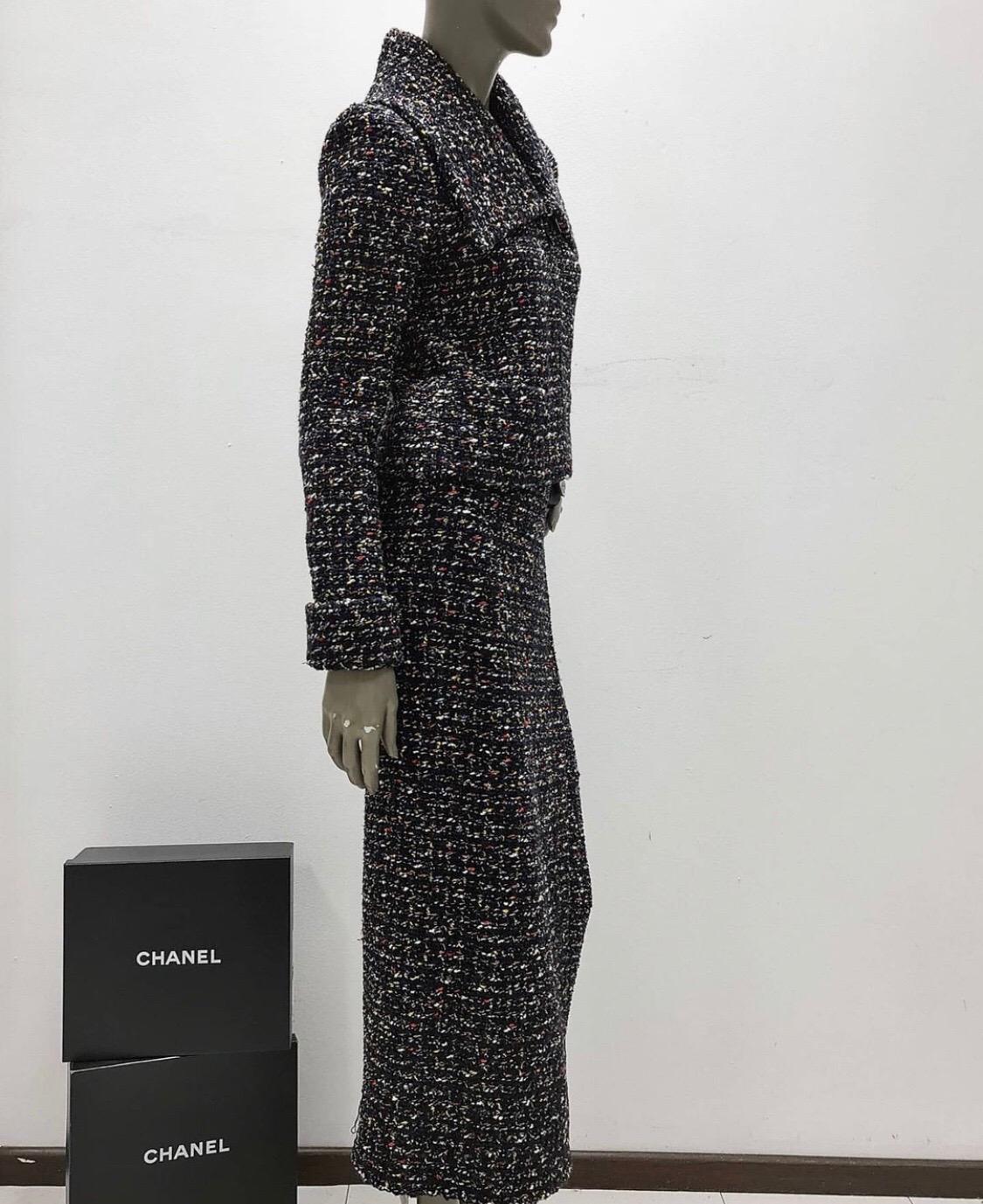 Chanel  2015  Fantasy Tweed Skirt Suit In Excellent Condition In Krakow, PL