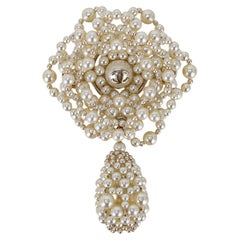 Chanel 2015 Fresh Water Pearl Brooch Abstract Camelia with Drop