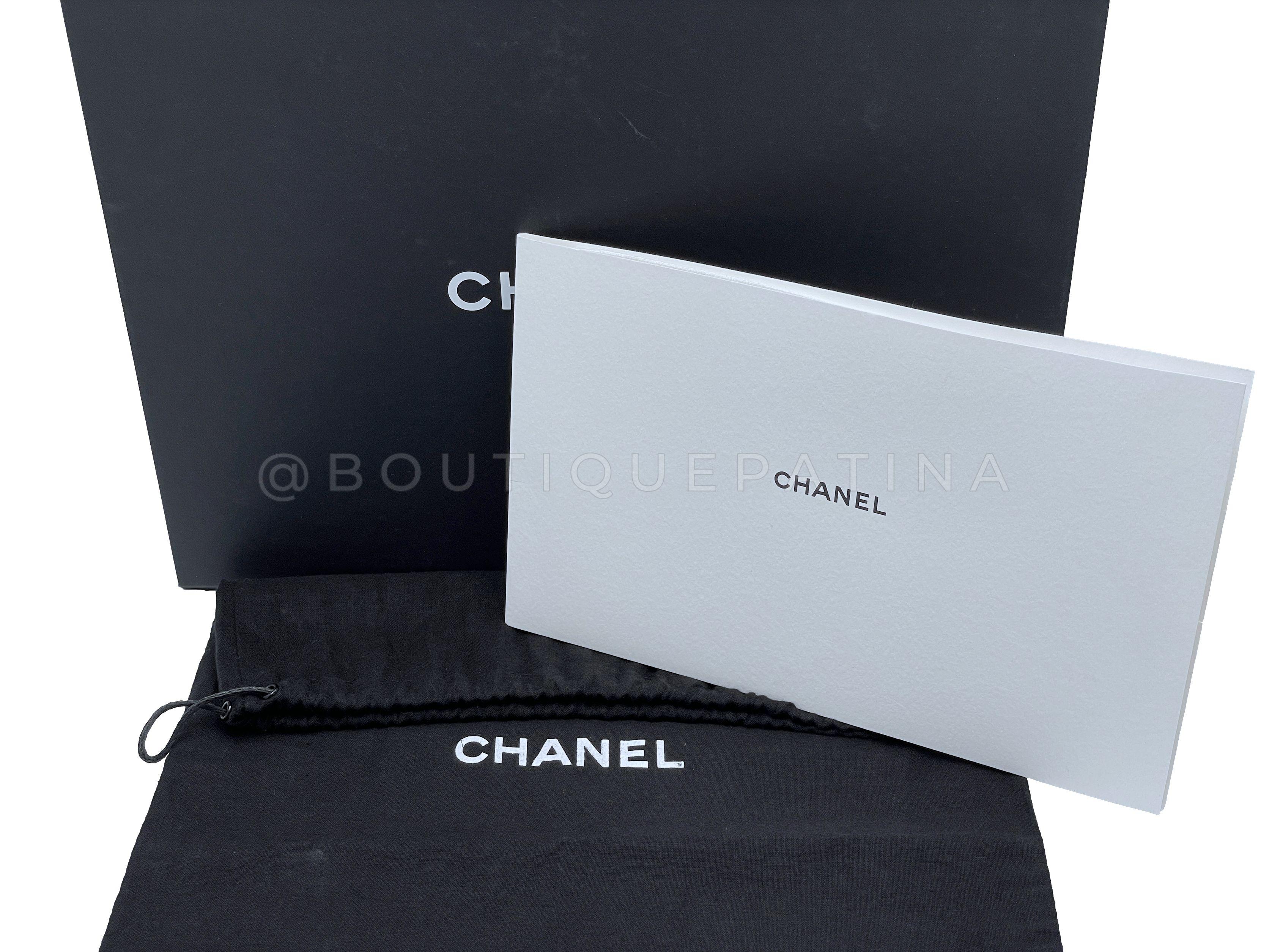 Chanel 2015 Graffiti Newspaper Medium Classic Double Flap Bag GHW Gold 66794 For Sale 9