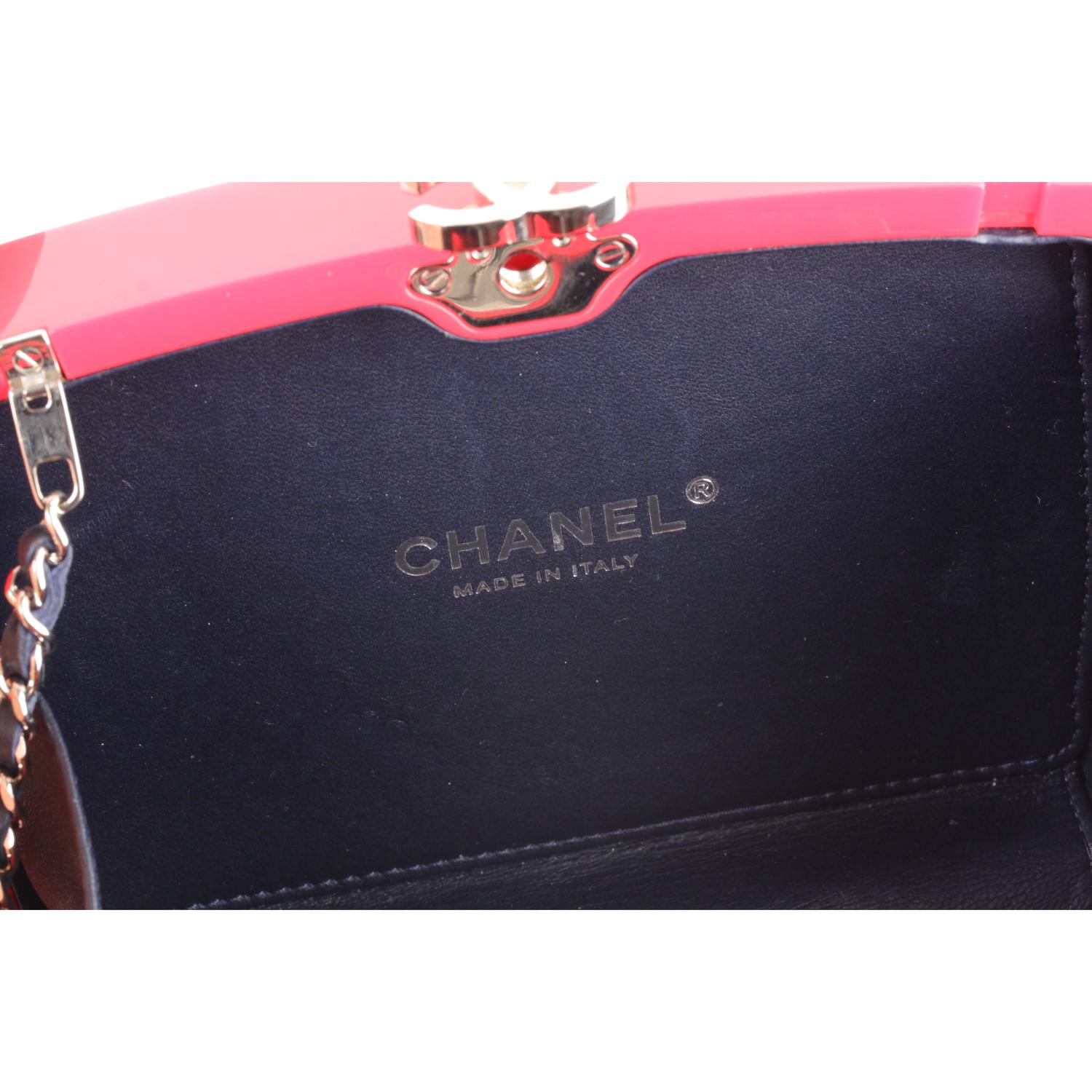 Chanel 2015 Je Ne Suis Pas En Solde Box Clutch with Chain Strap 4