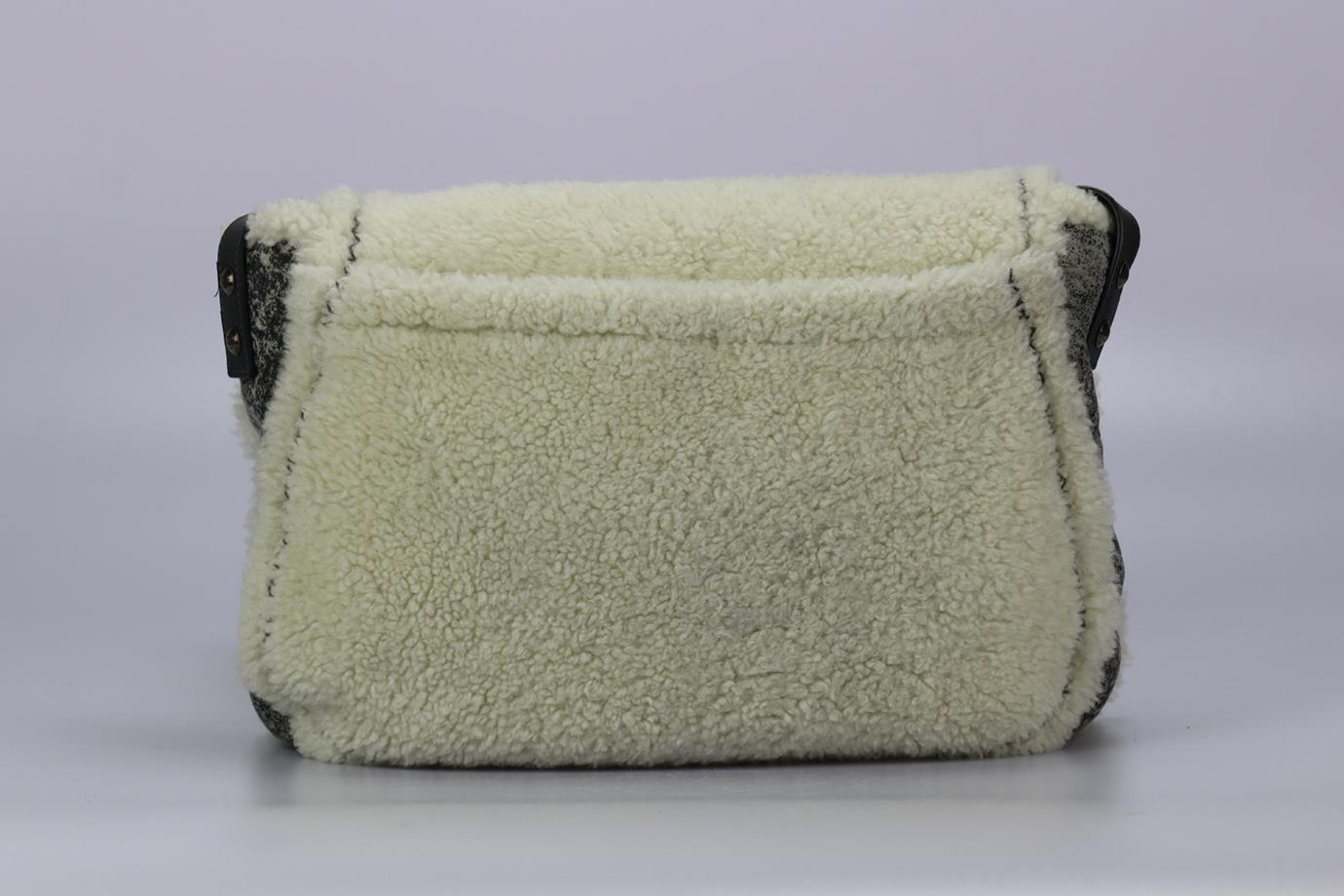 Gray Chanel 2015 Messenger Shearling And Nubuck Shoulder Bag For Sale