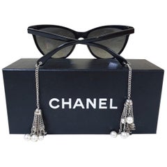 Chanel 2015 Pearl Chaine Polarized Cat Eye Eyewear Sunglases