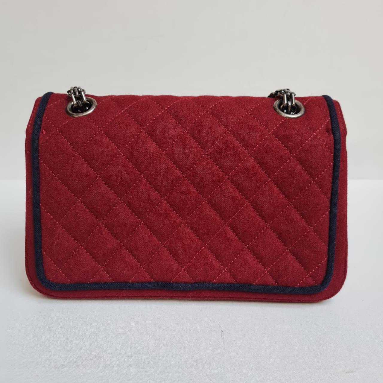Chanel 2015 Red Edelweiss Reissue Wool Flap Bag For Sale 2