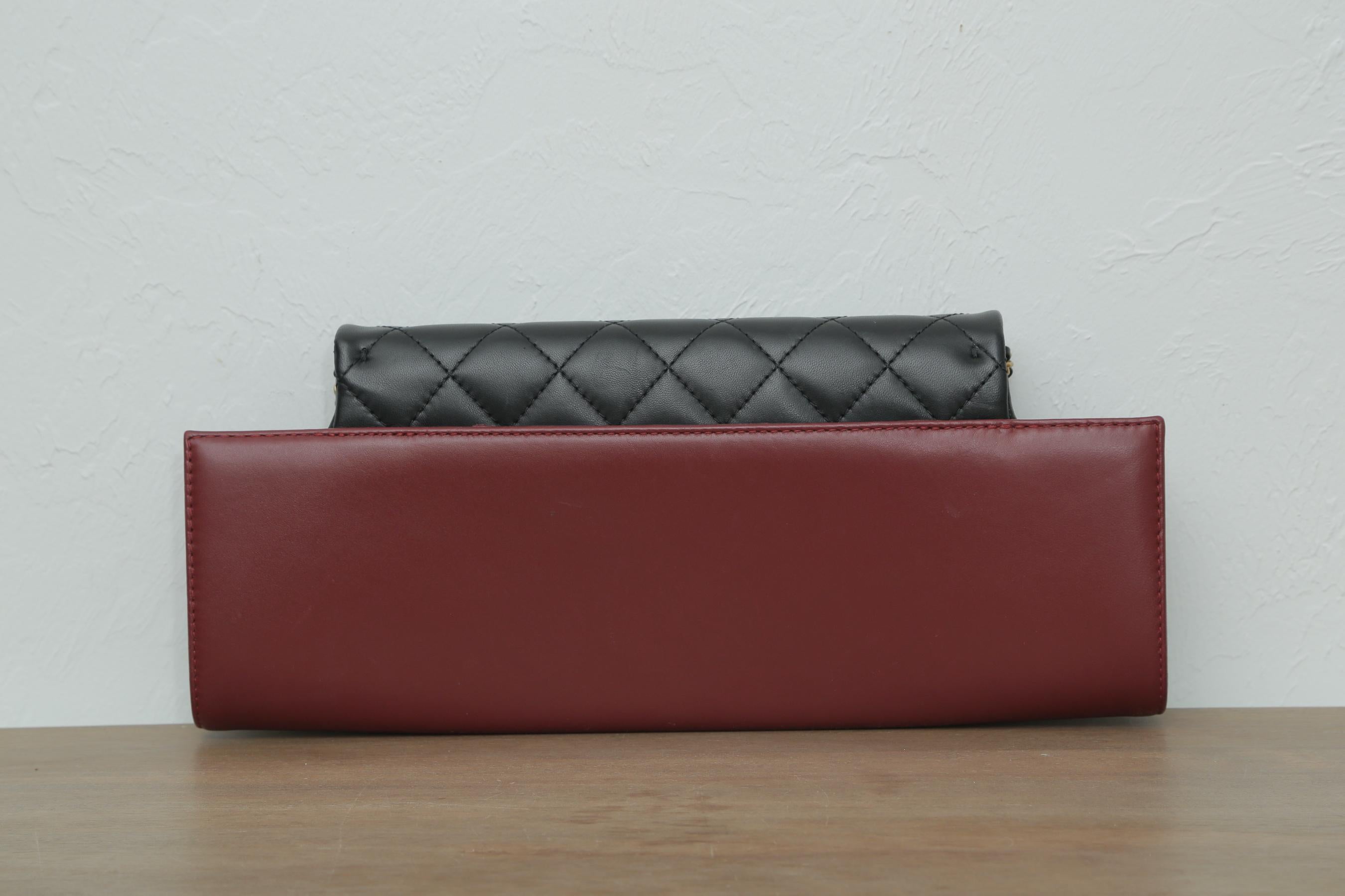 Chanel 2015s Burgundy Gabrielle Brasserie Menu Flap Clutch In Excellent Condition In West palm beach, FL