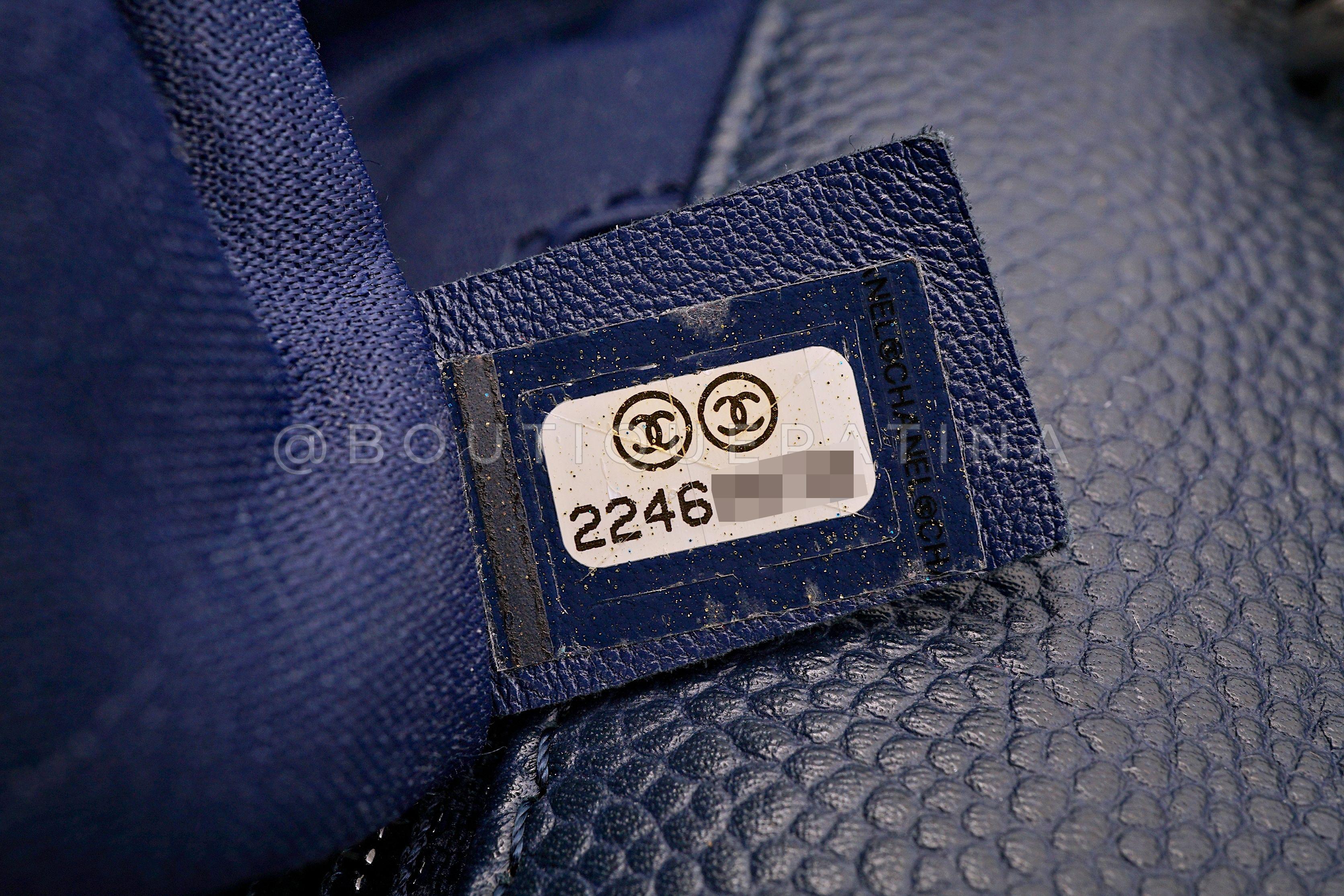 Chanel 2016 Airlines Große Tweed „Pilot's Aktentasche“ Klappentasche 67250 aus Tweed im Angebot 6