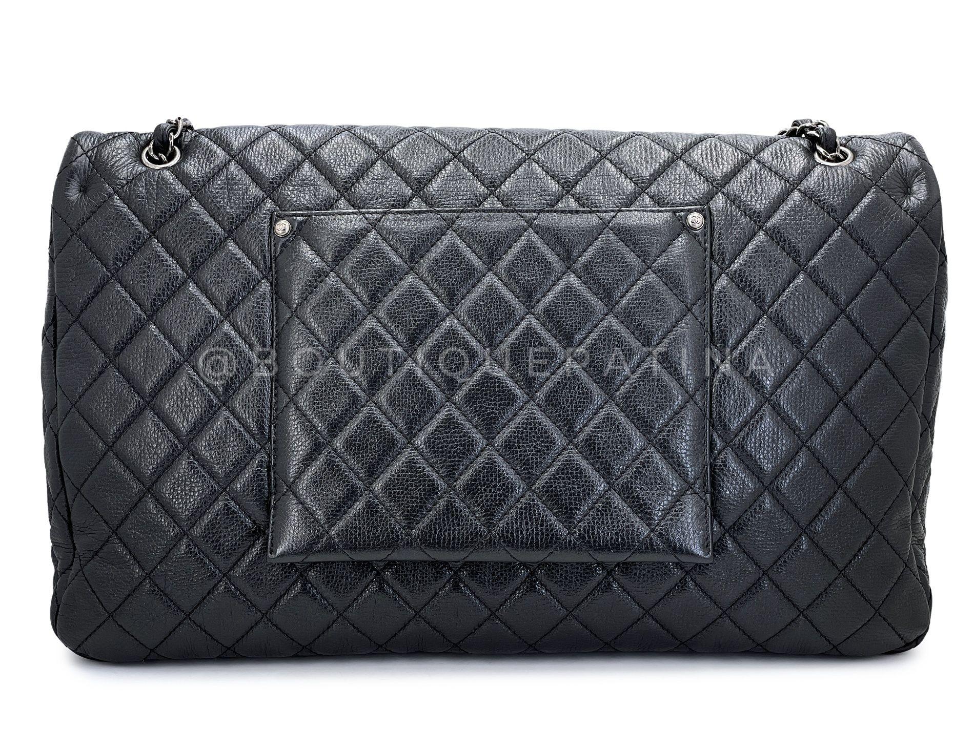 Chanel 2016 Black Grained Calfskin Airlines XXL Flap Bag 68161 For Sale 1