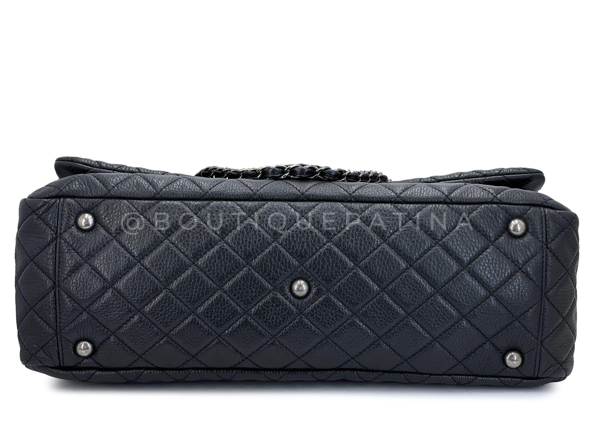 Chanel 2016 Black Grained Calfskin Airlines XXL Flap Bag 68161 For Sale 2