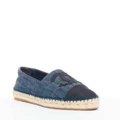 Espadrilles Chanel 2016 en denim bleu gaufré à motif animalier et matelassage CC, taille 39 (EU)
