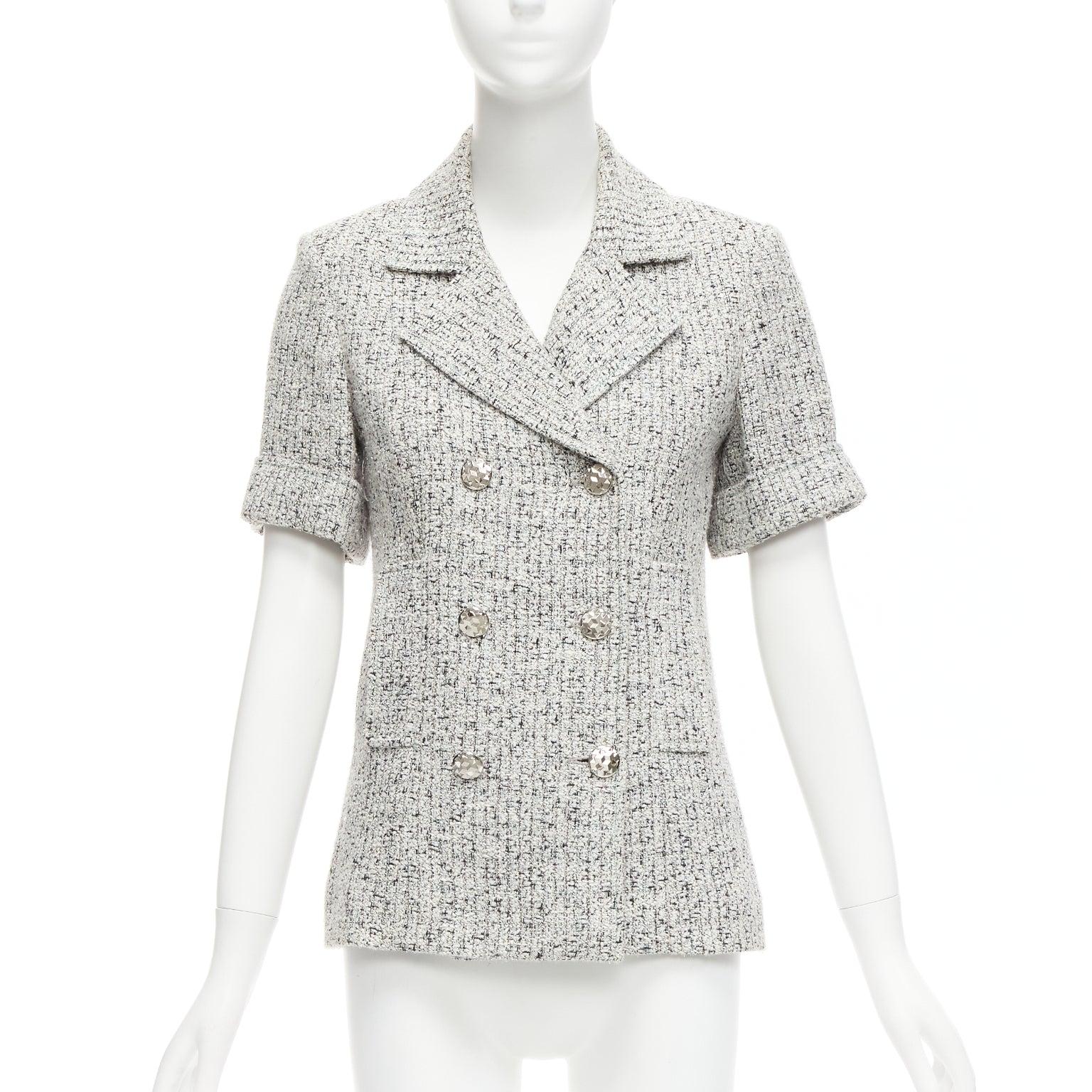 CHANEL 2016 Fantasy Tweed silver CC buttons cuffed sleeves jacket FR36 S In Good Condition For Sale In Hong Kong, NT