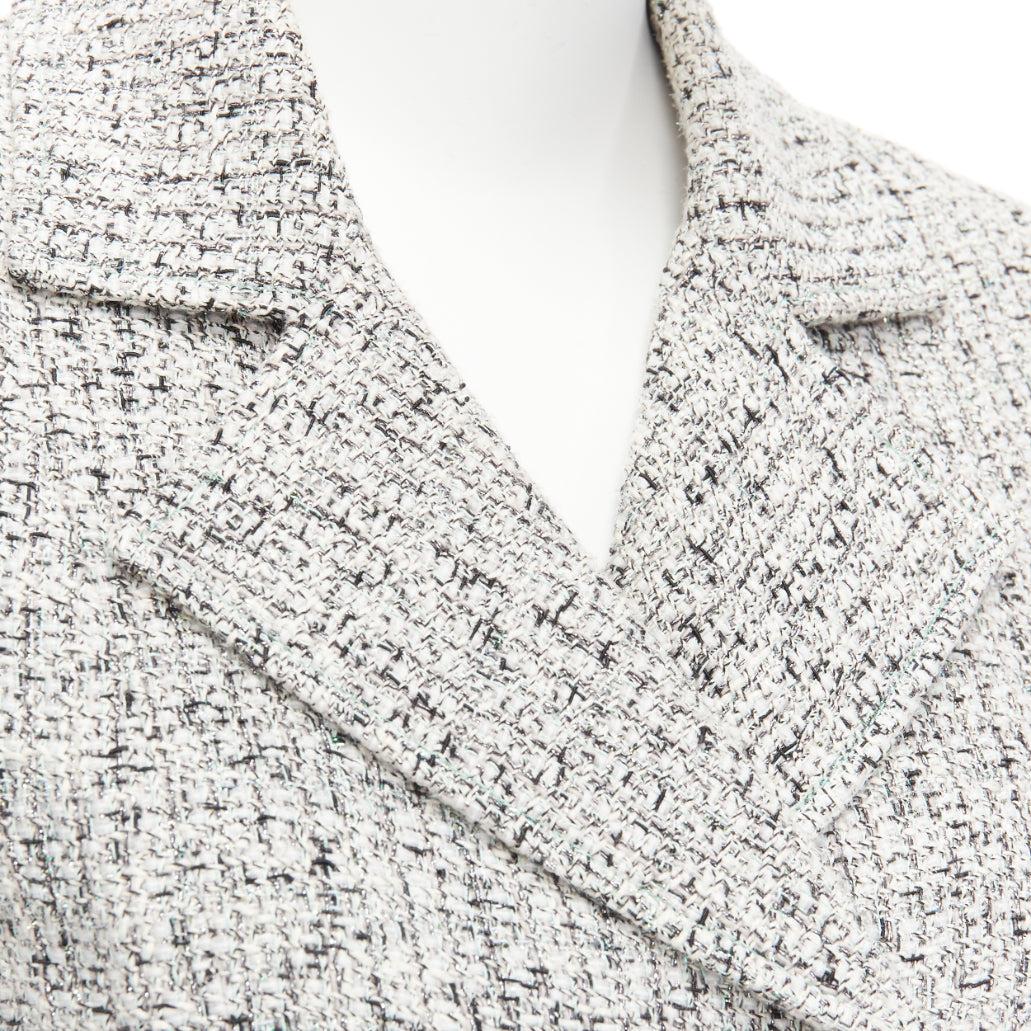 Chanel 2016 Fantasy Tweed argento CC bottoni maniche a polsino giacca FR36 S in vendita 3