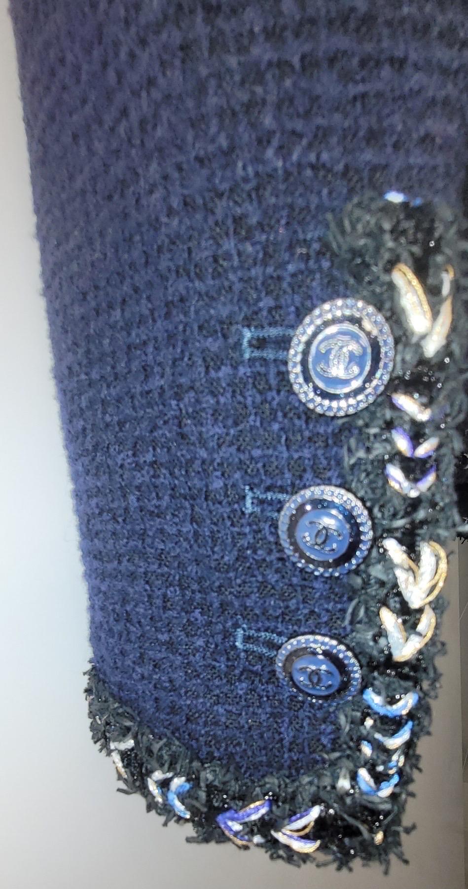 CHANEL 2016 Marineblauer Blazer mit Tweedbesatz aus Tweed im Angebot 6