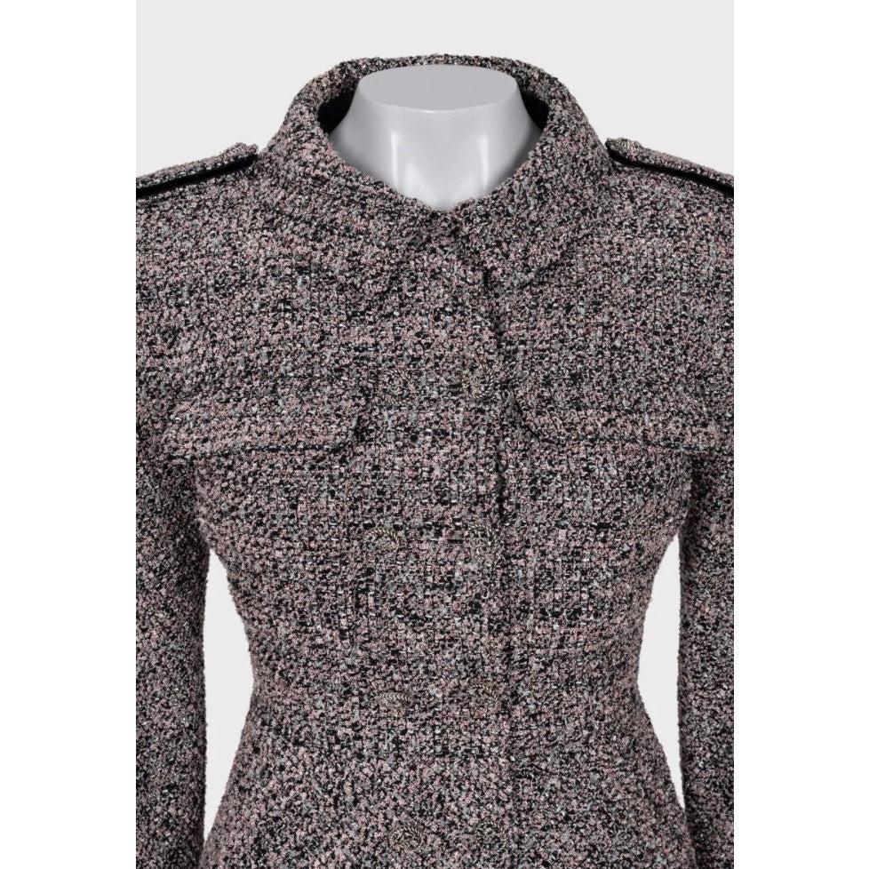 Chanel 2016 Rosa Nero e Argento Bouclé Gonna Giacca Abito FR38 in vendita 1