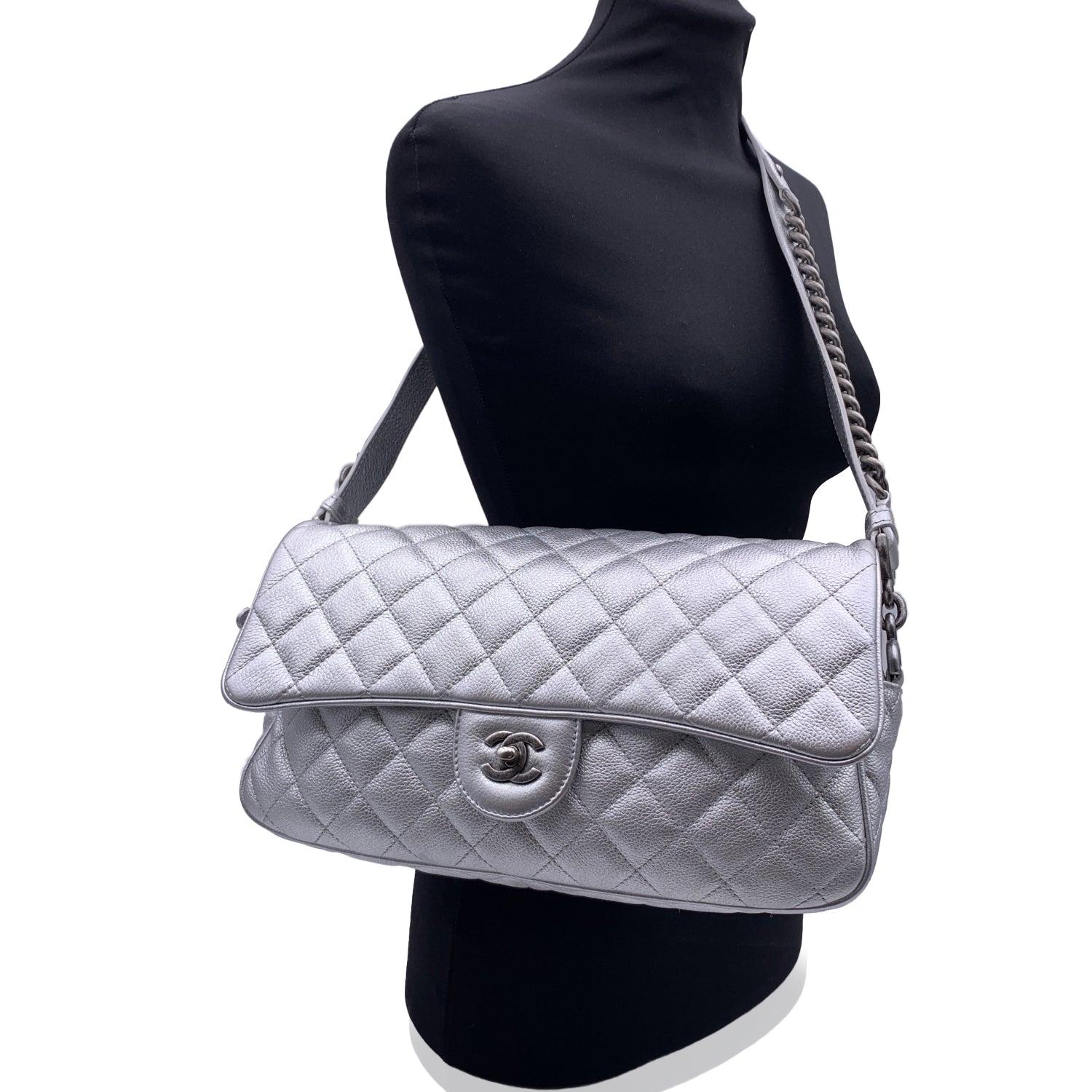 Bolso de hombro Chanel Edición Limitada 