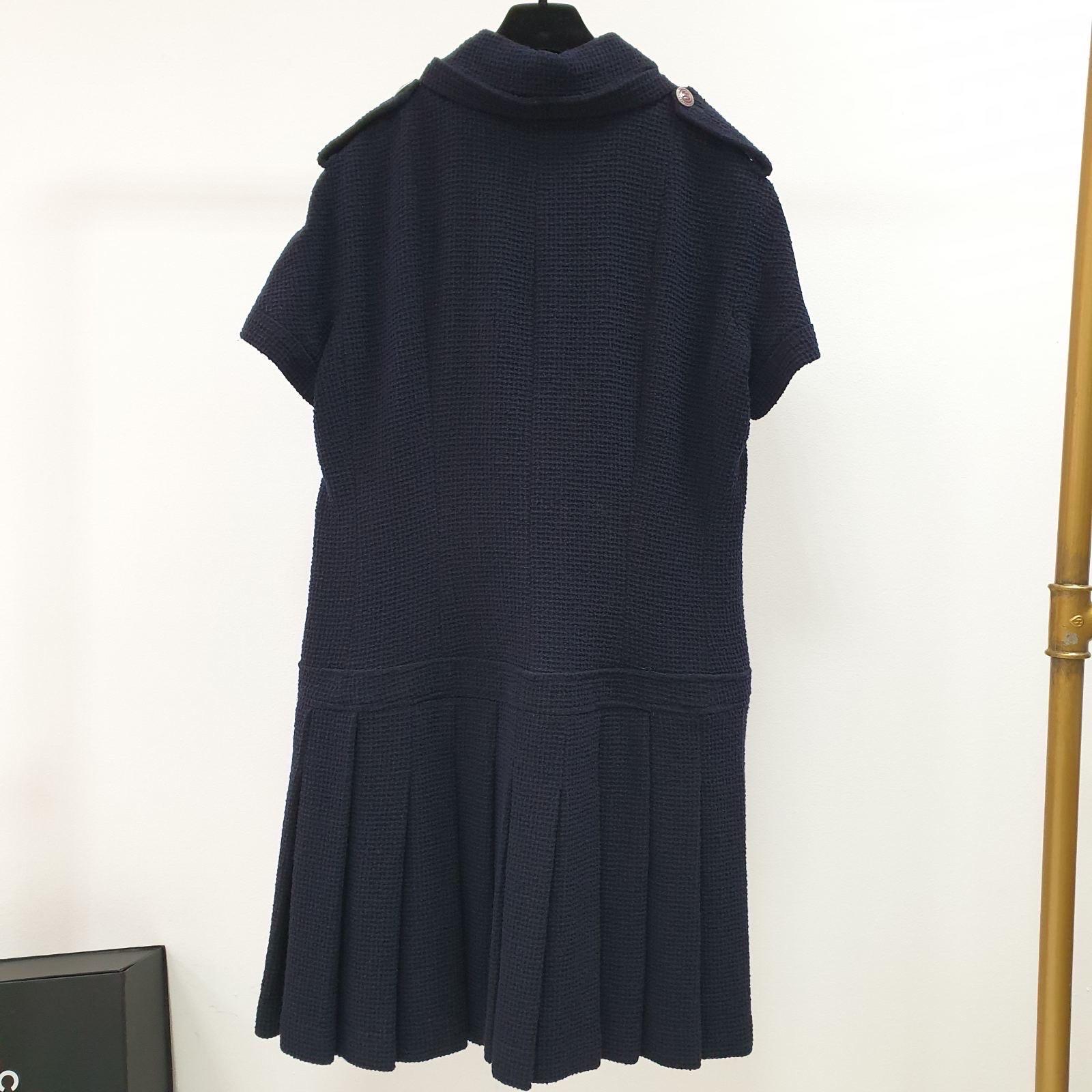 Chanel 2016 Tweed Navy Blue Dress   For Sale 5