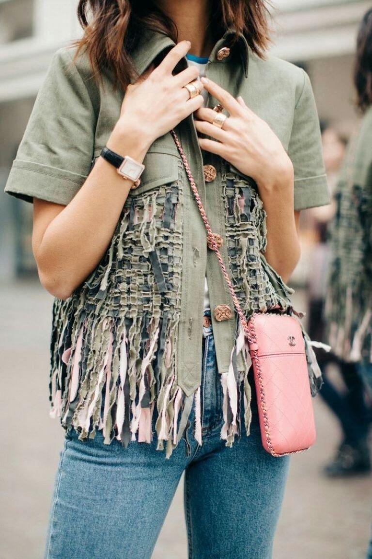 Chanel 2017 17С cruise Cuba Fringed Short Sleeve Jacket Green For Sale 8