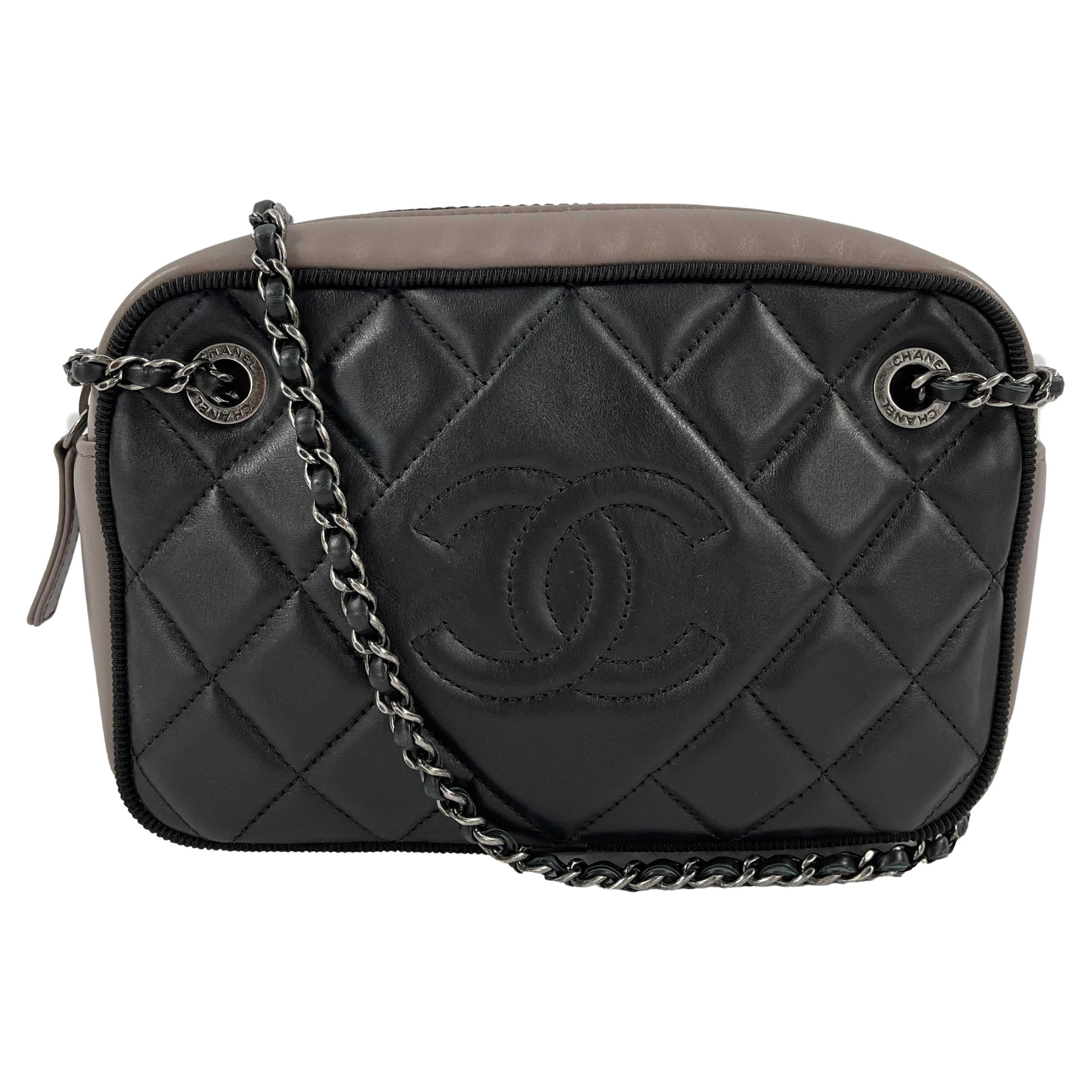 Chanel 2017 - 54 For Sale on 1stDibs