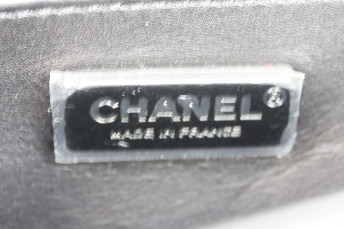 Chanel 2017 Boy Small Led Embellished Leather Shoulder Bag For Sale 4