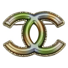 Chanel 2017 Cc Detailed Resin Gold Tone Brooch