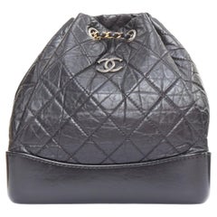 CHANEL 2017 Gabrielle quilted aged calfskin CC drawstring chain backpack bag