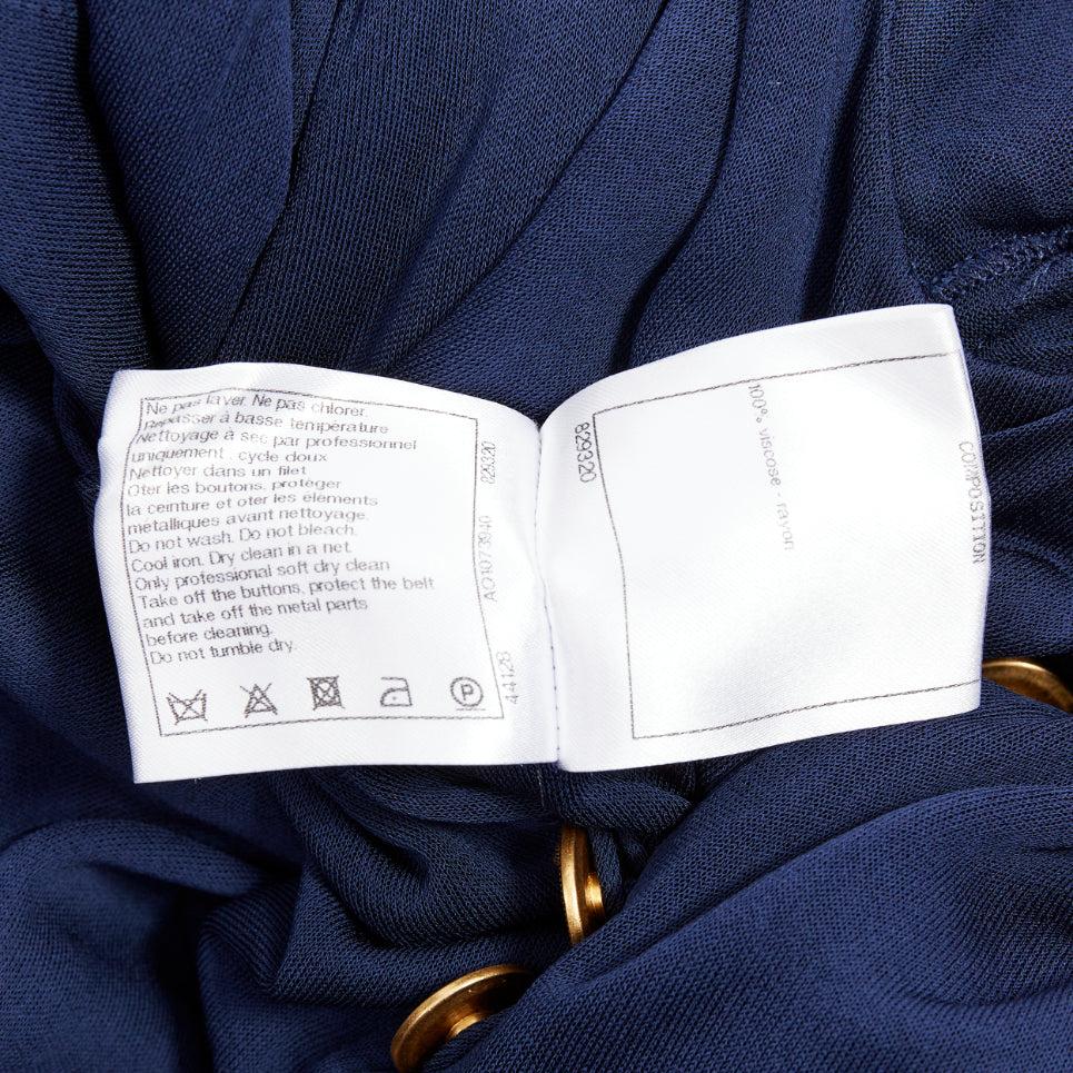 CHANEL 2017 Runway marine or CC logo hibou boutons robe plissée ceinturée FR36 S. en vente 3