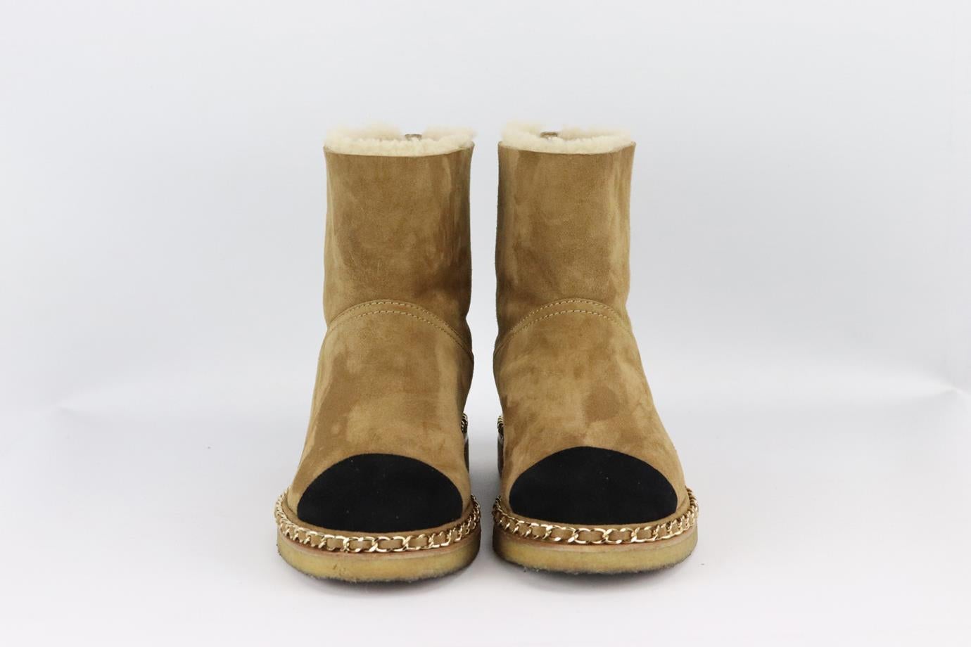Brown Chanel 2018 Chain Detailed Shearling Lined Suede Ankle Boots Eu 38.5 Uk 5.5 Us 8