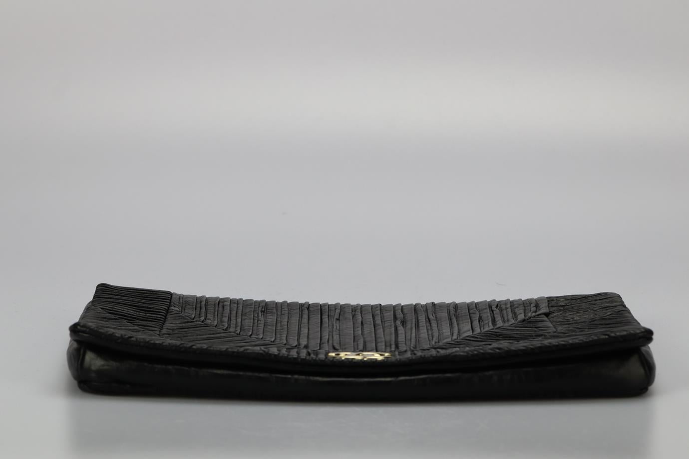 Chanel 2018 Coco Pleats Medium Leather Clutch 1