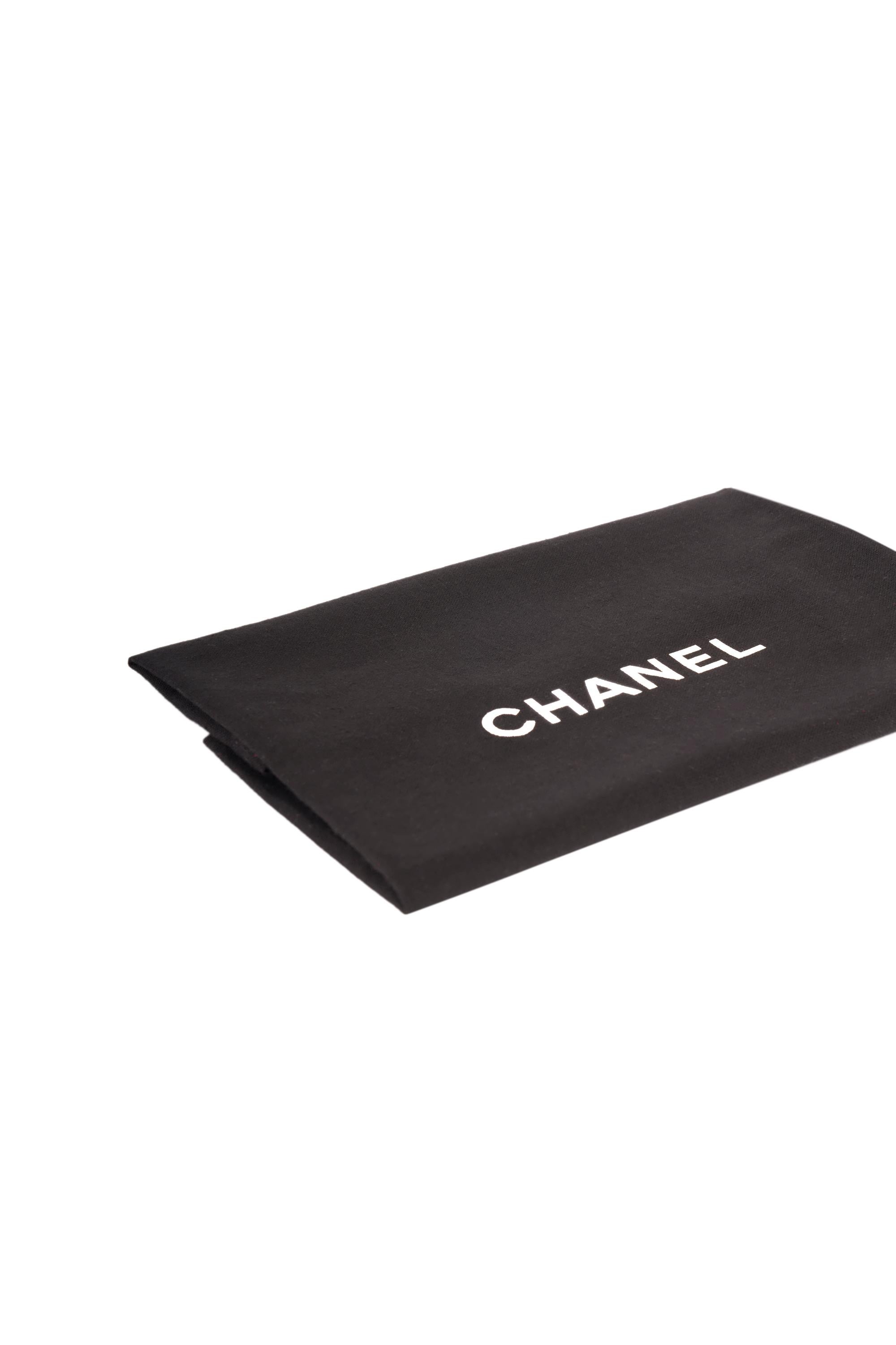 Chanel 2018 Dark Red Lambskin Matelasse Wallet On Chain For Sale 5