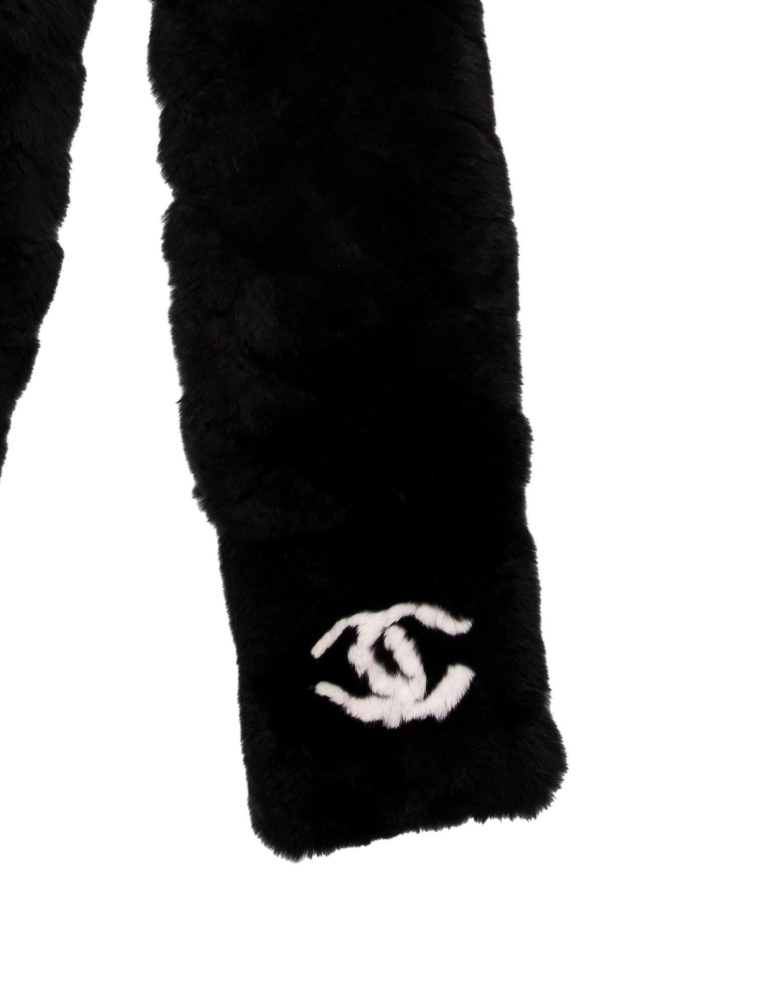 Black Chanel 2018 Fall CC Iconic Rare Winter Rabbit Fur Stole Scarf For Sale