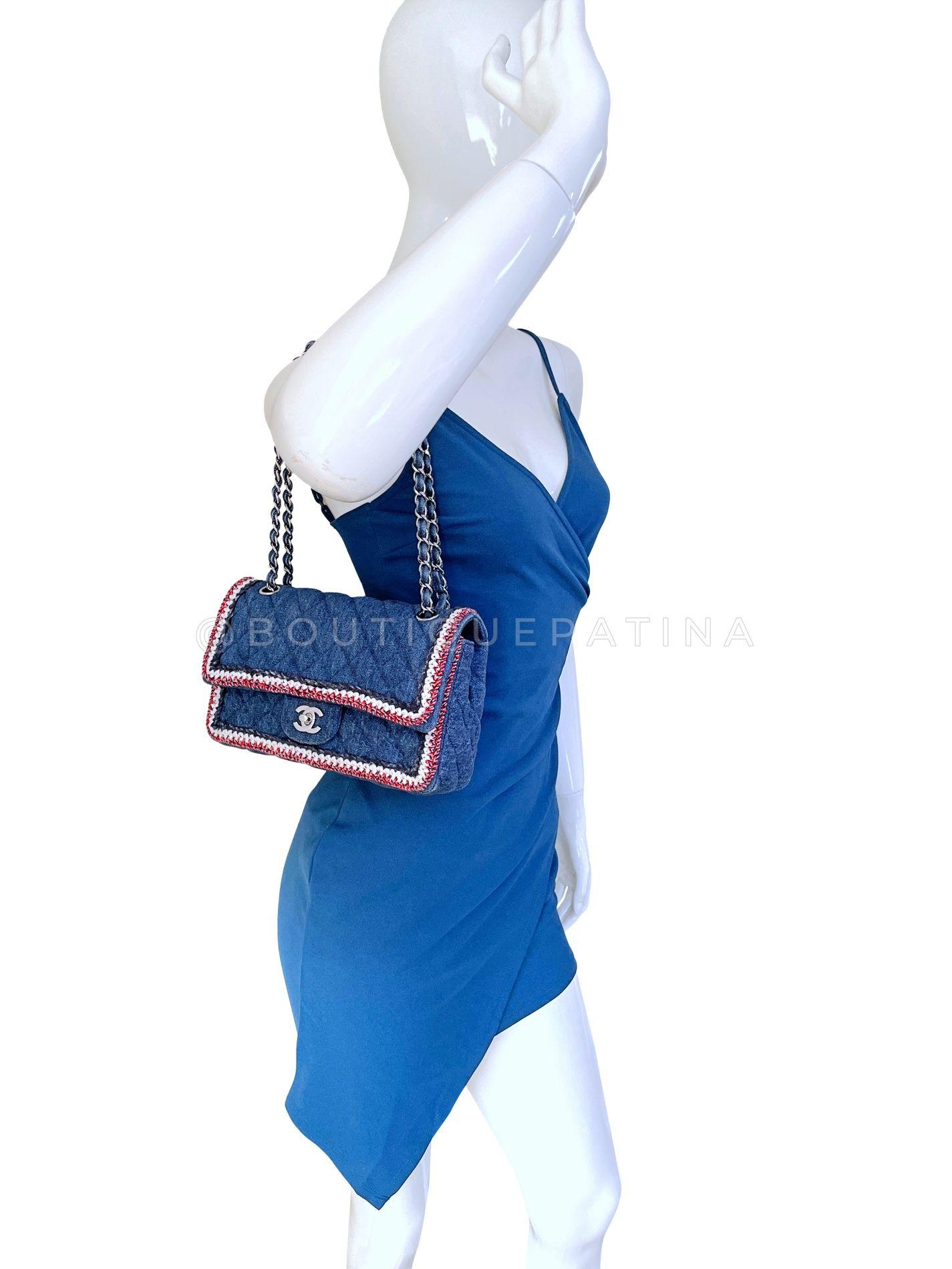 Chanel 2018 Framed Denim Medium Classic Flap Bag SHW 67966 For Sale 10
