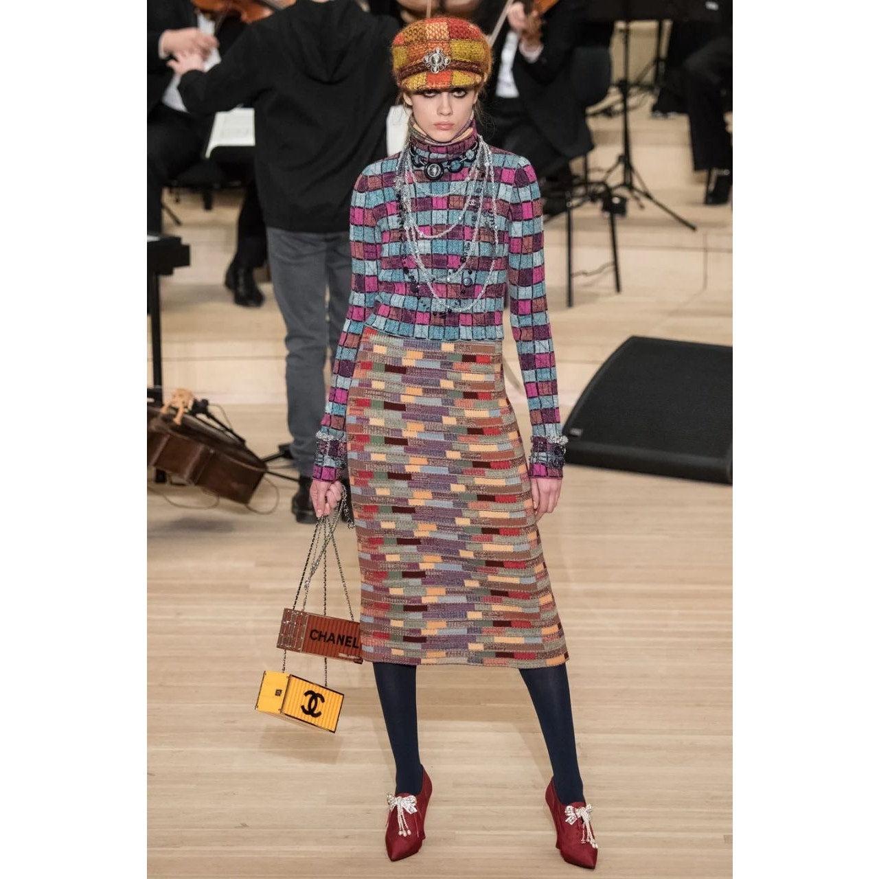 Chanel 2018 Paris-Hamburg Bleu Pull à col roulé rayé Sz.38 en vente 3