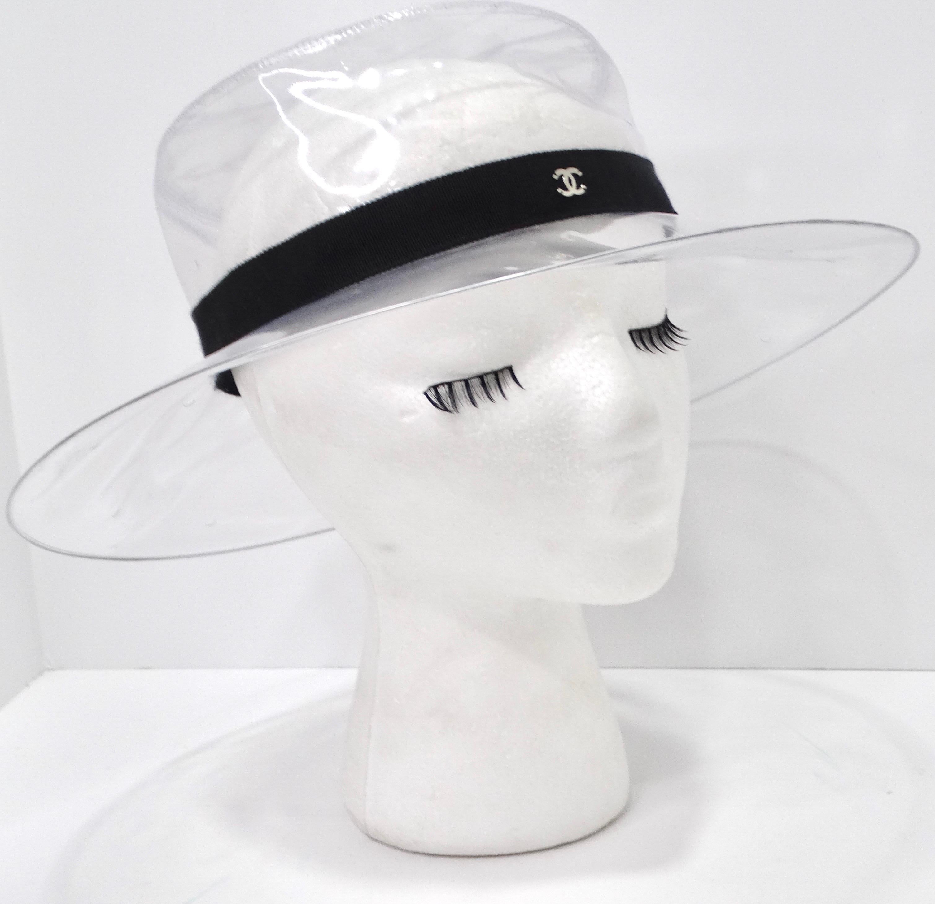 Chanel - Chapeau cloche transparent en vinyle PVC, 2018 Pour femmes en vente