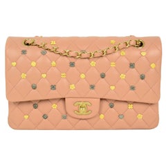 Chanel Chanel 2018 RARE Blush Lucky Charm Nieten 10"" Medium Classic Double Flap Tasche