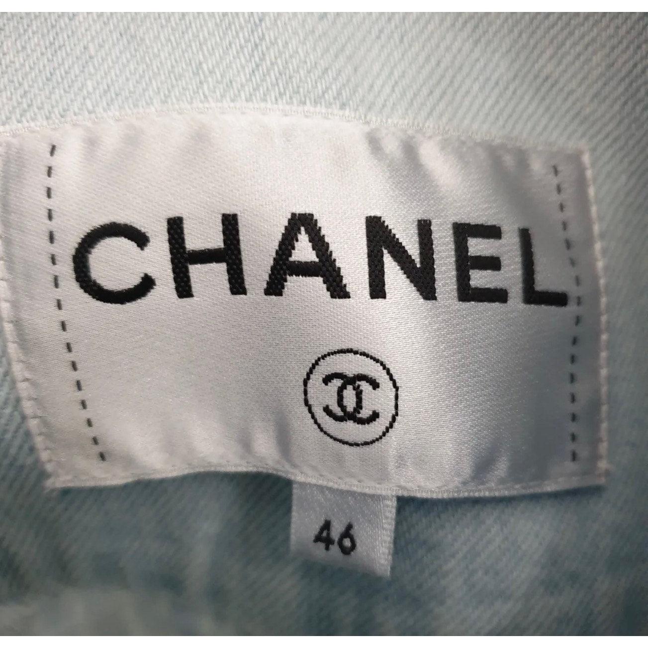 Chanel 2018 Gestreifte Jeansjacke, Größe 46 im Angebot 1